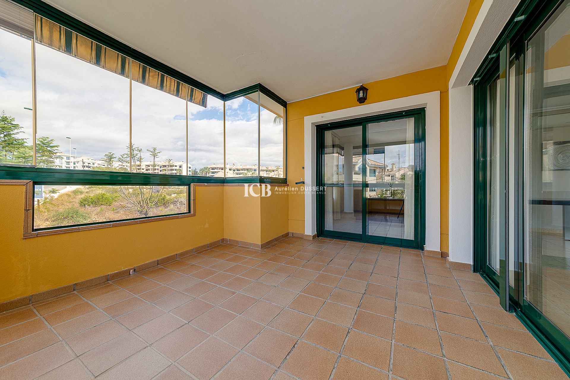 Resale - Apartment / flat -
Orihuela Costa