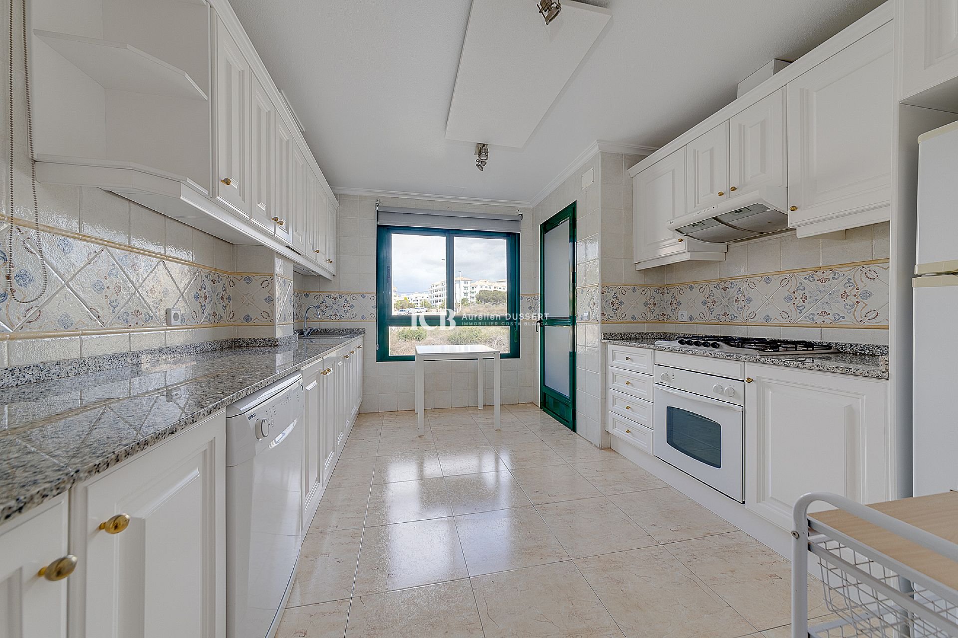 Resale - Apartment / flat -
Orihuela Costa