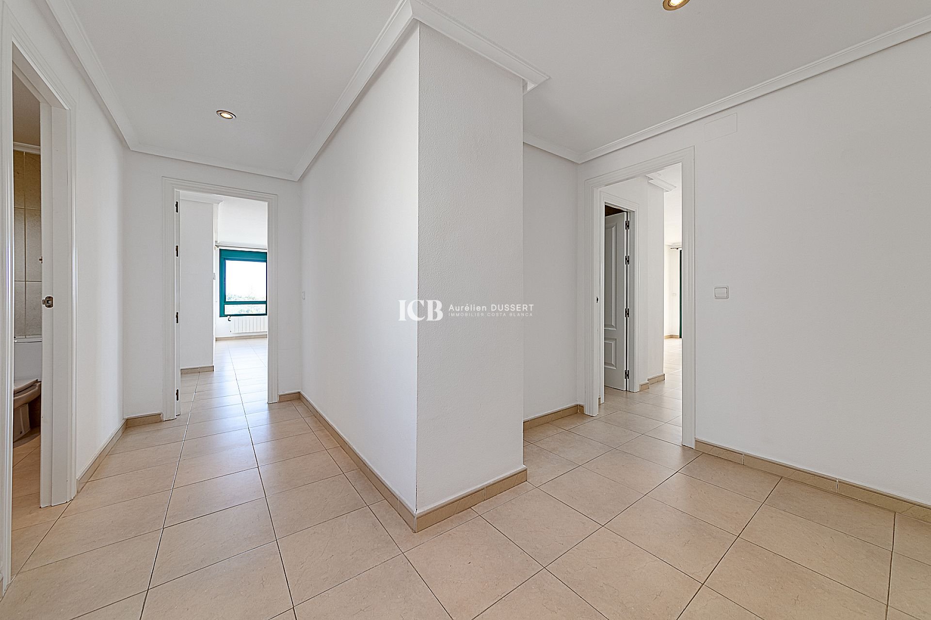 Resale - Apartment / flat -
Orihuela Costa