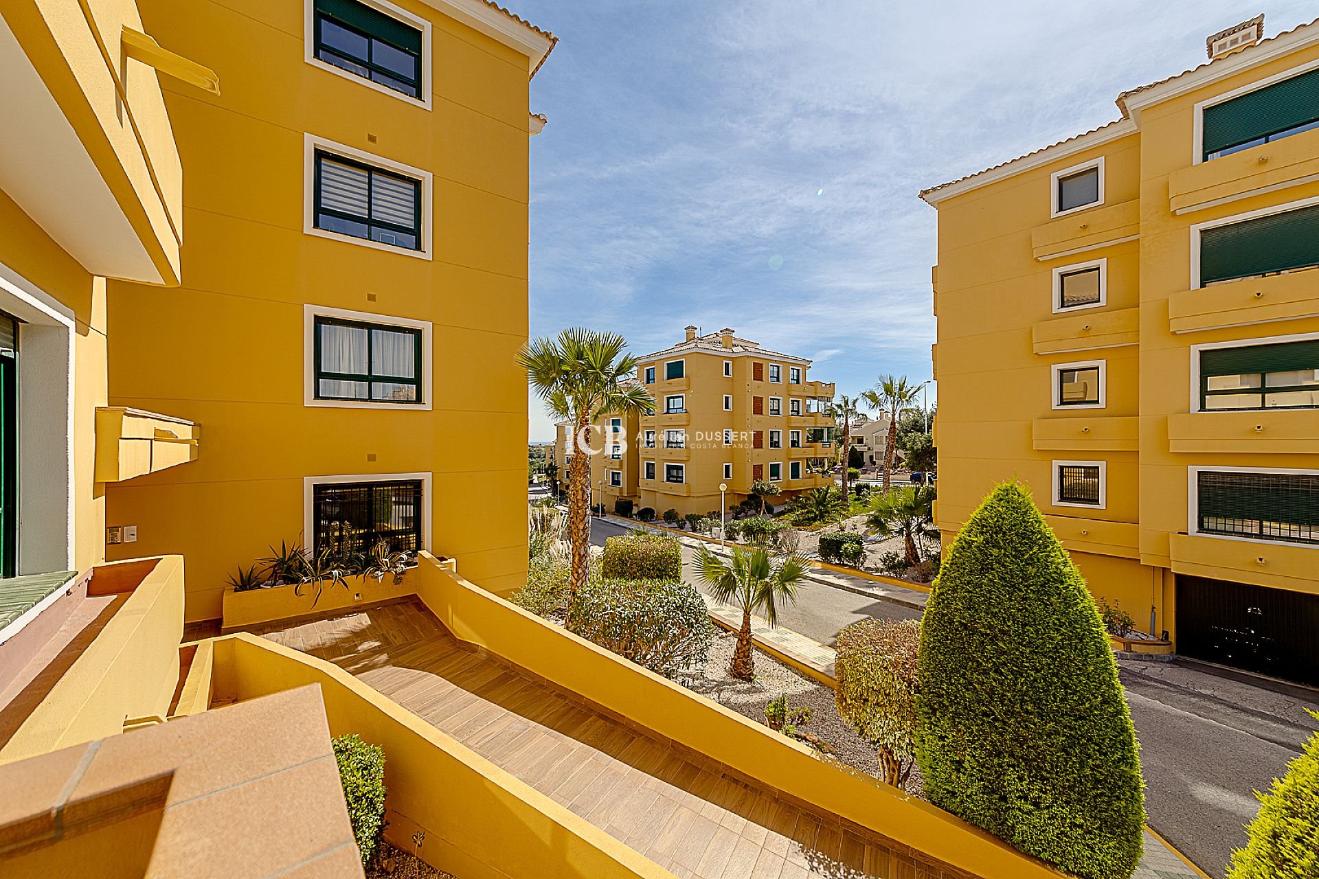 Resale - Apartment / flat -
Orihuela Costa