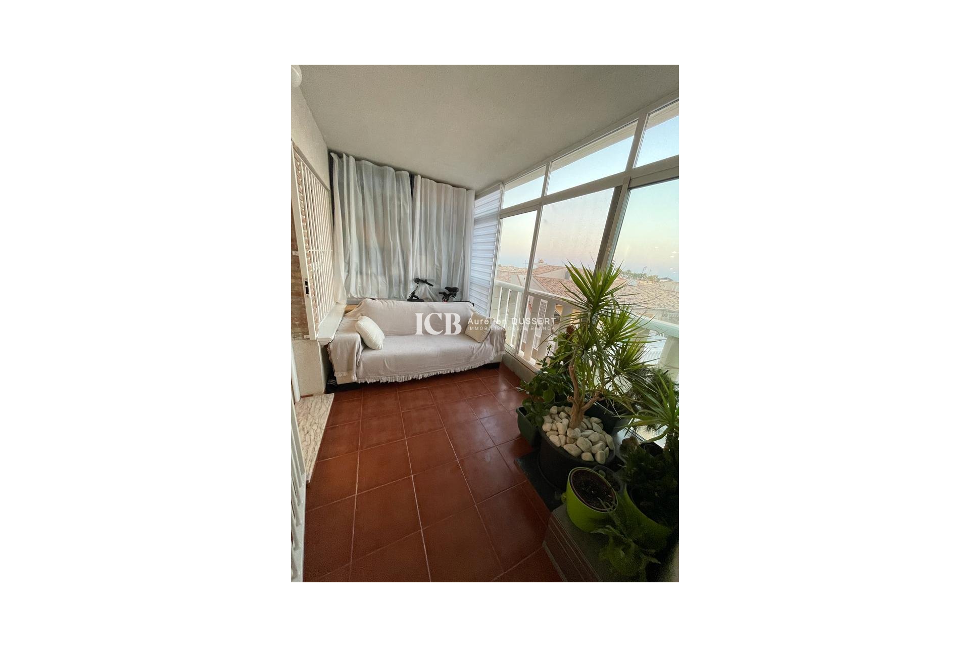 Resale - Apartment / flat -
Orihuela Costa