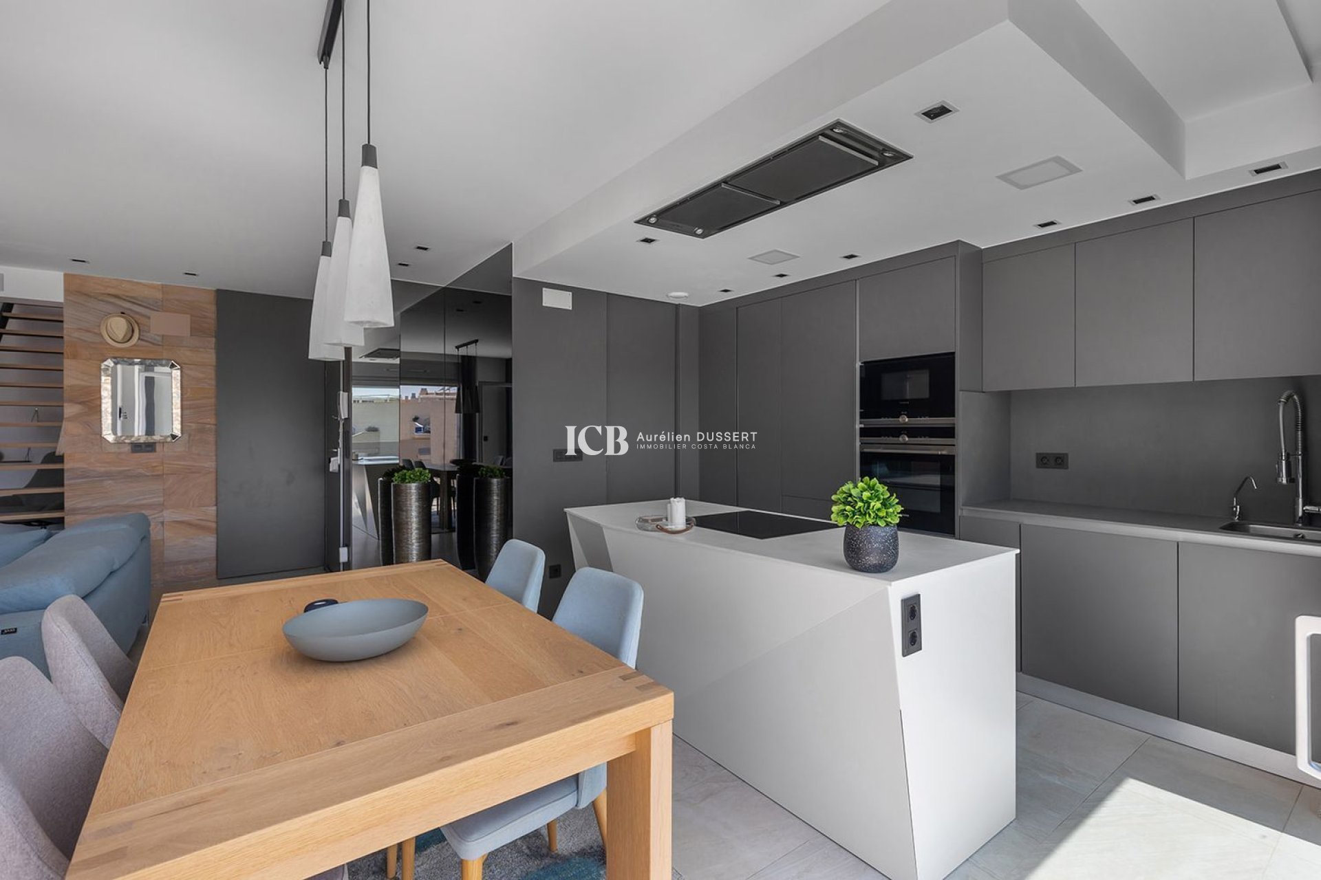 Resale - Apartment / flat -
Orihuela Costa