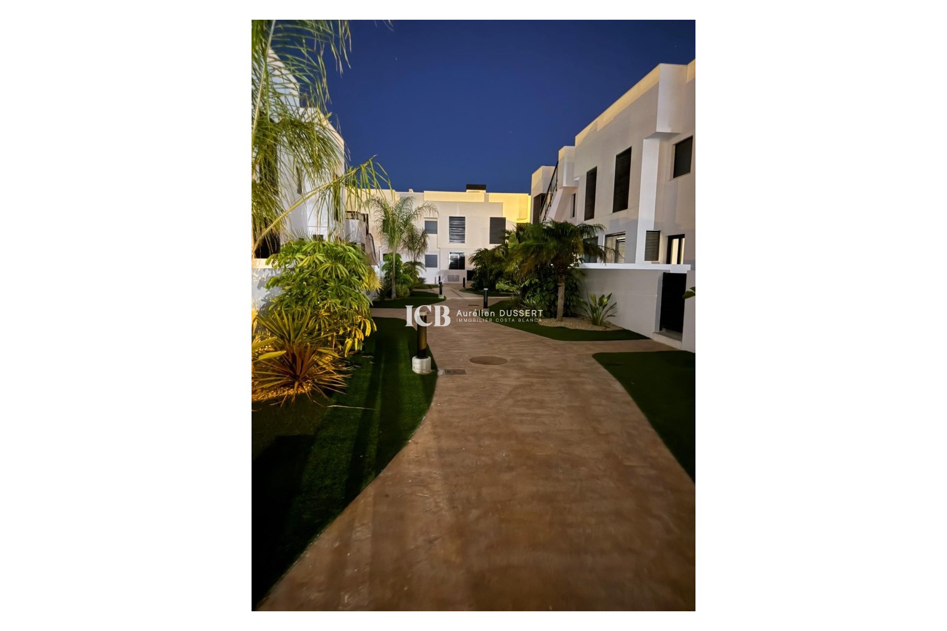 Resale - Apartment / flat -
Pilar de la Horadada - El Mojón
