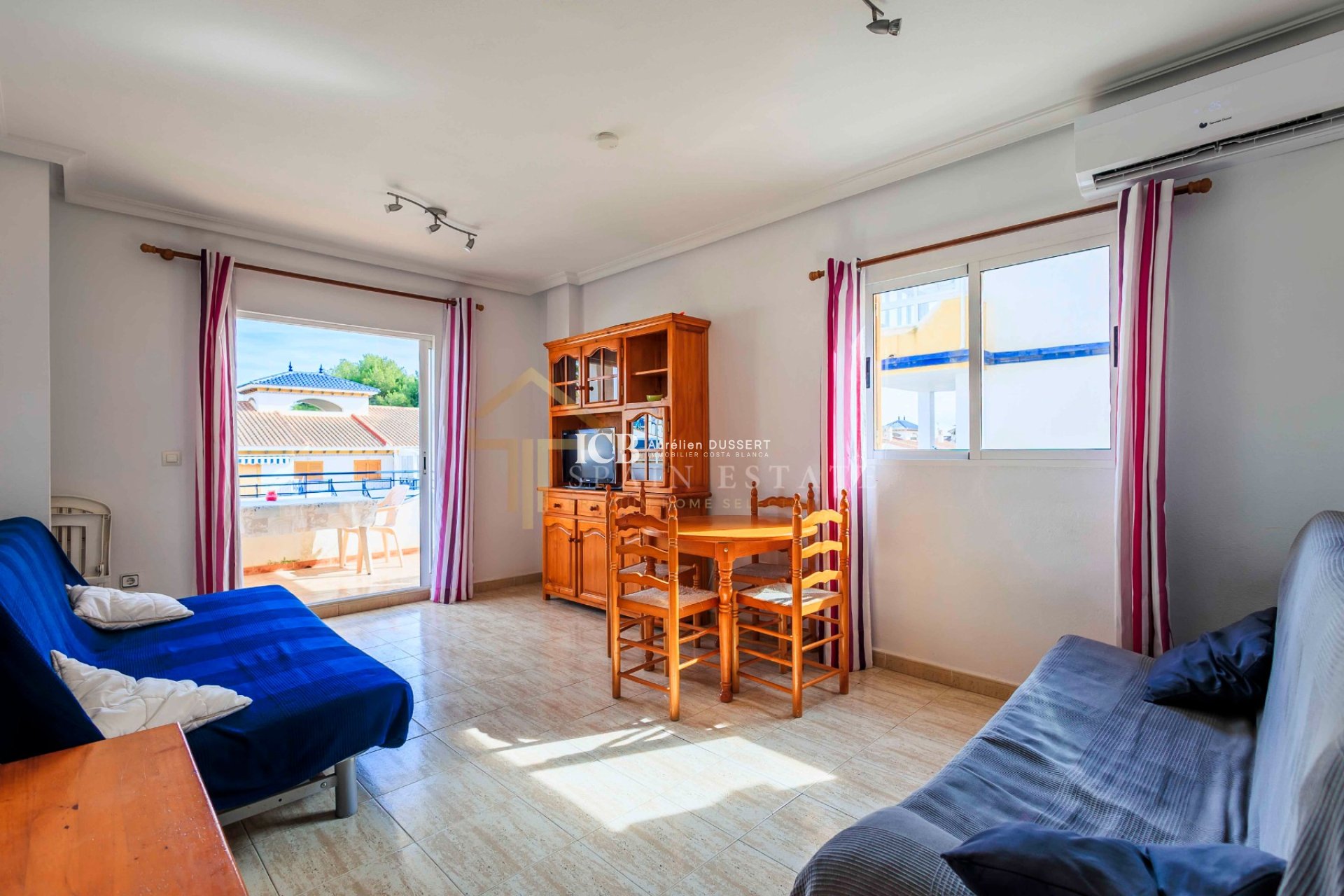 Resale - Apartment / flat -
Pilar de la Horadada - La Torre de la Horadada