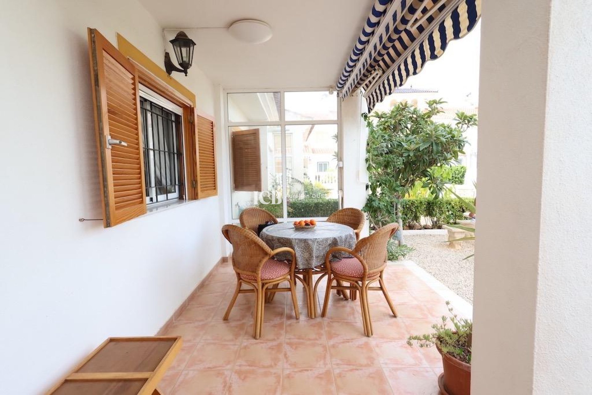 Resale - Apartment / flat -
Pilar de la Horadada - Mil Palmeras