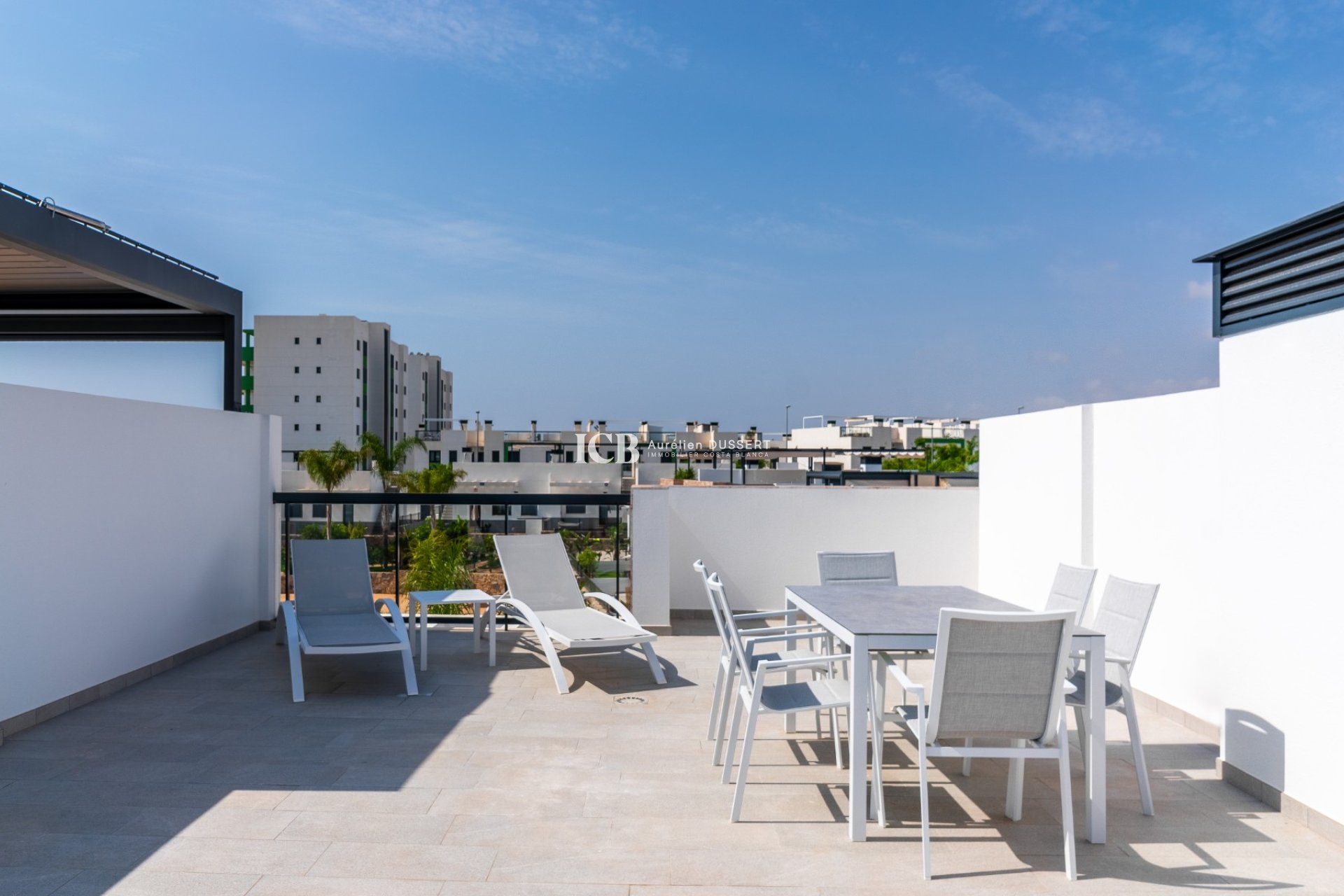 Resale - Apartment / flat -
Pilar de la Horadada - Mil Palmeras