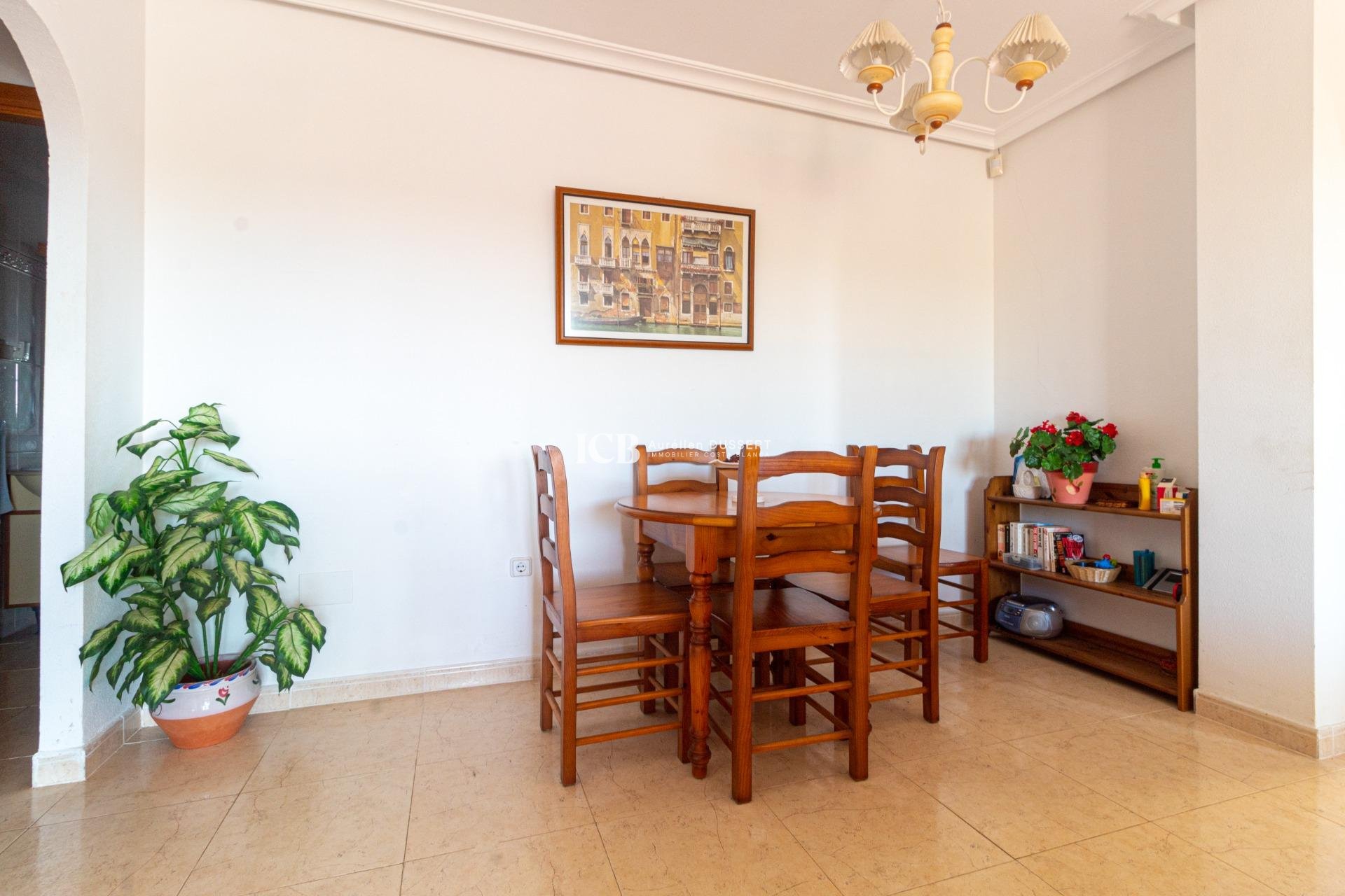 Resale - Apartment / flat -
Pilar de la Horadada - RioMar