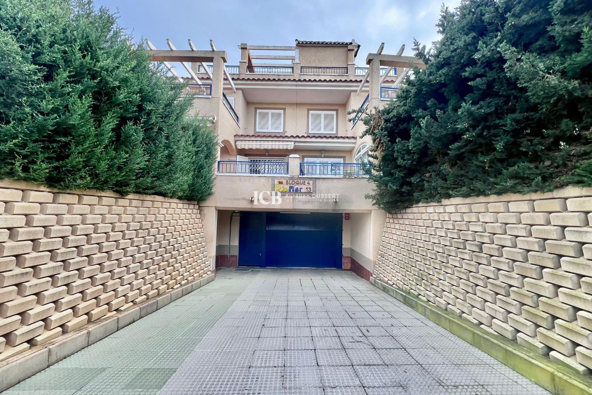 Resale - Apartment / flat -
Pilar de la Horadada - RioMar