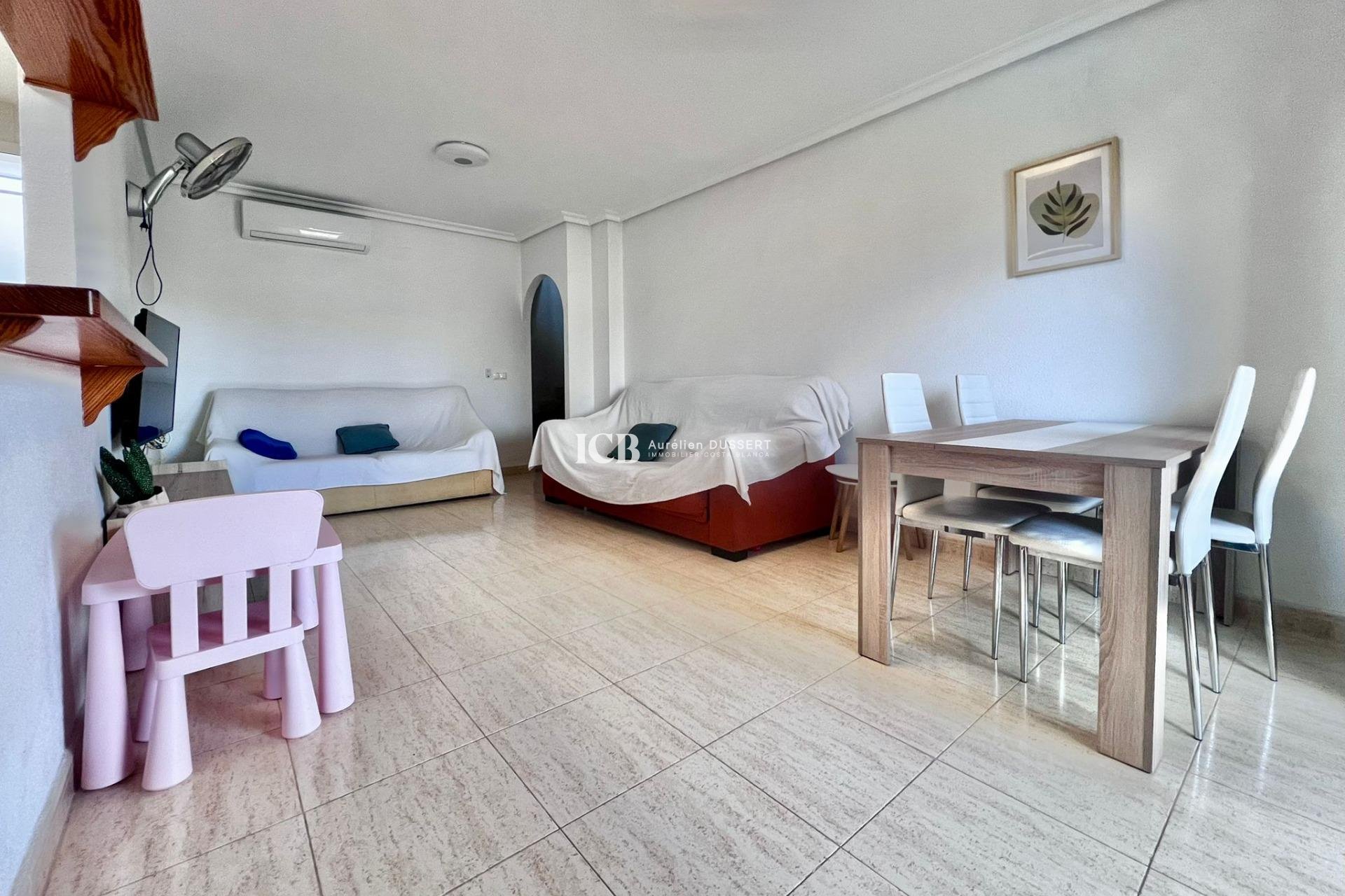 Resale - Apartment / flat -
Pilar de la Horadada - RioMar