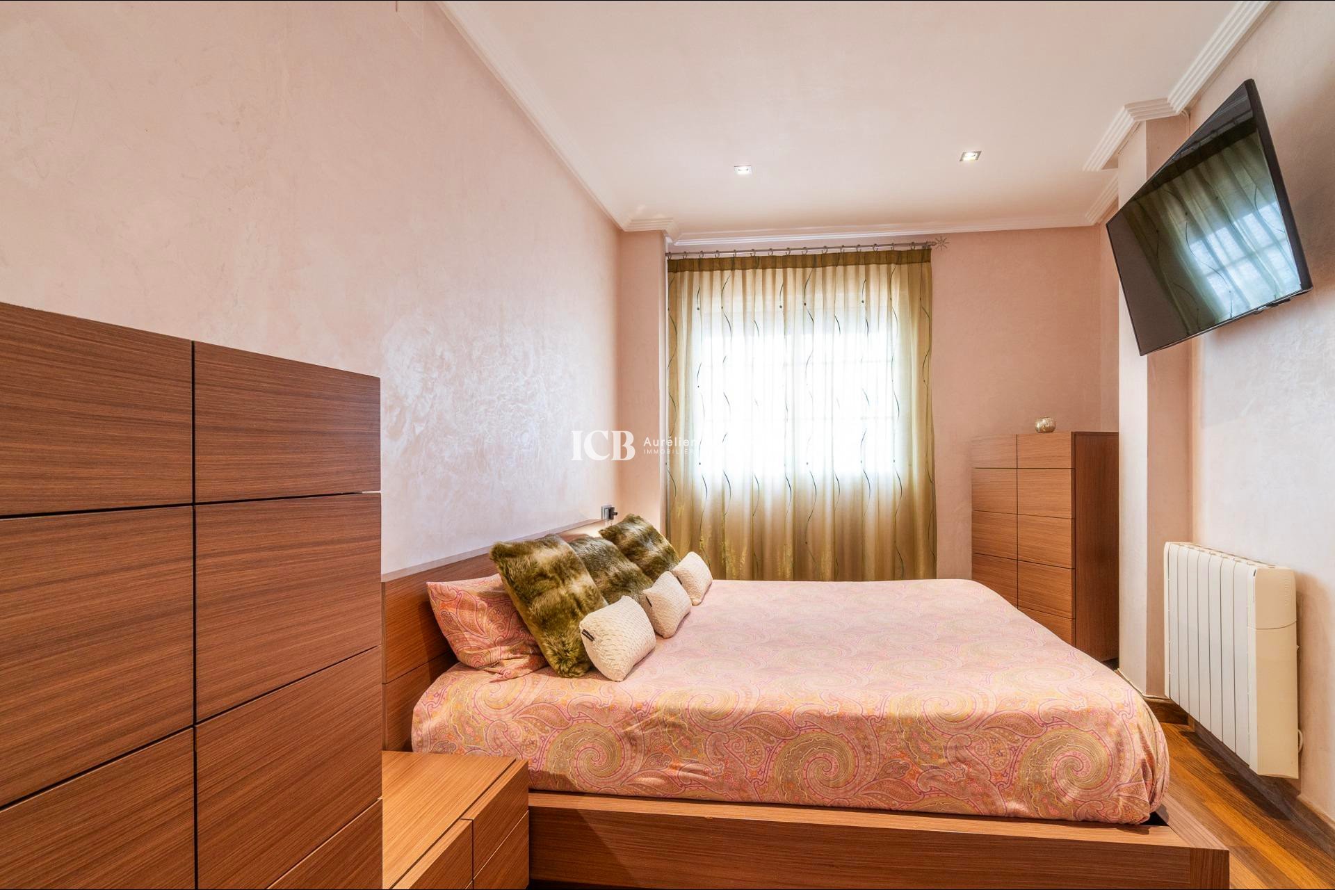 Resale - Apartment / flat -
Pilar de la Horadada - Zona Pueblo