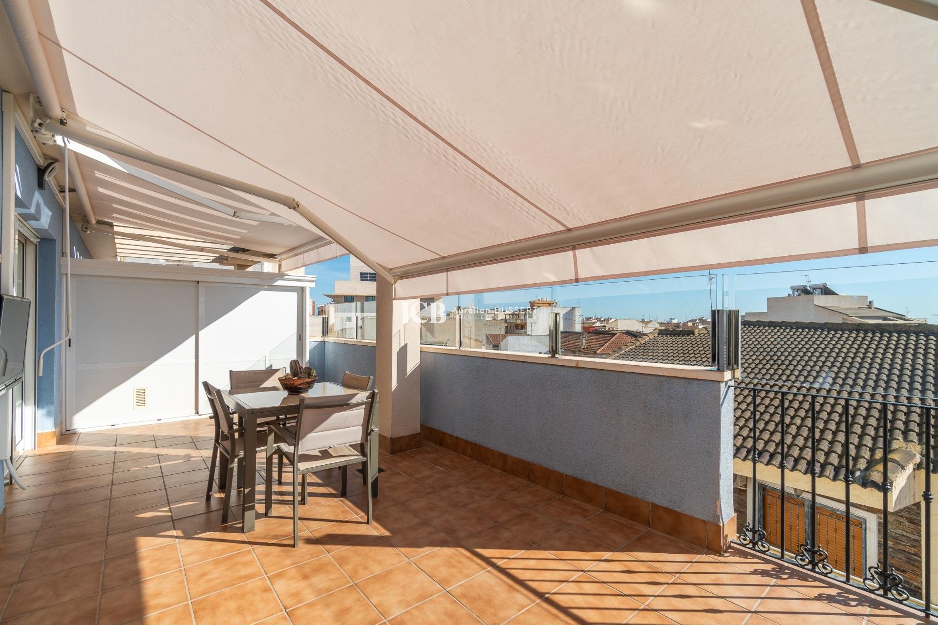 Resale - Apartment / flat -
Pilar de la Horadada - Zona Pueblo