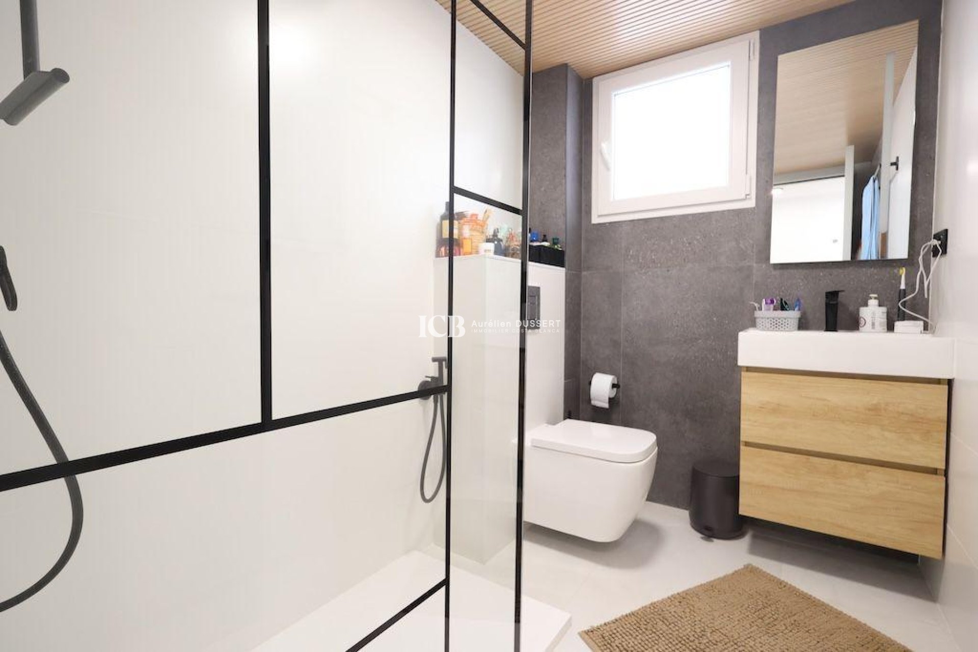 Resale - Apartment / flat -
Pilar de la Horadada - Zona Pueblo