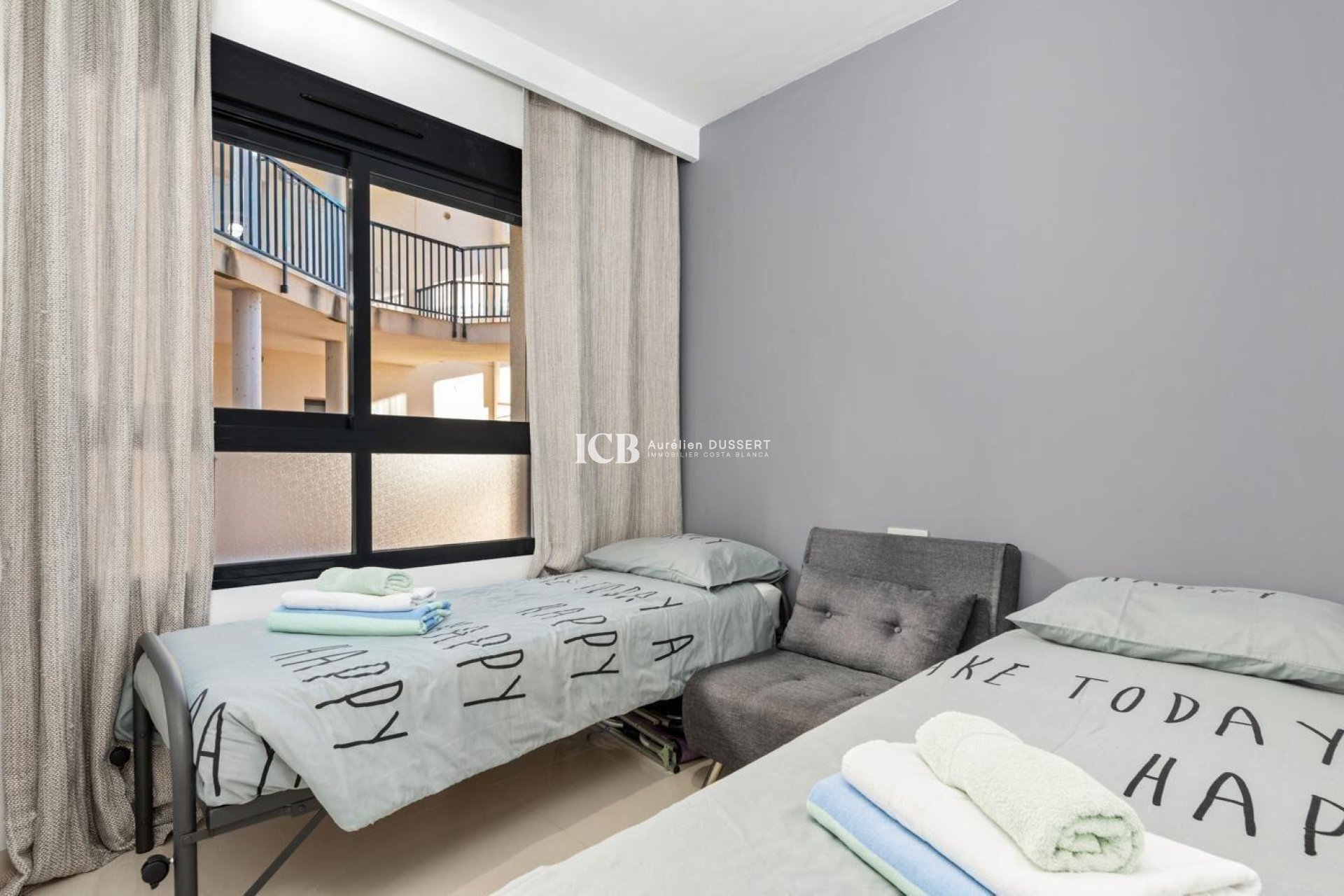 Resale - Apartment / flat -
Pilar de la Horadada