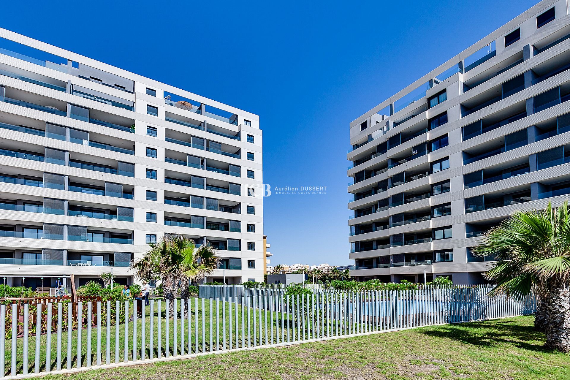 Resale - Apartment / flat -
Punta Prima - Torrevieja