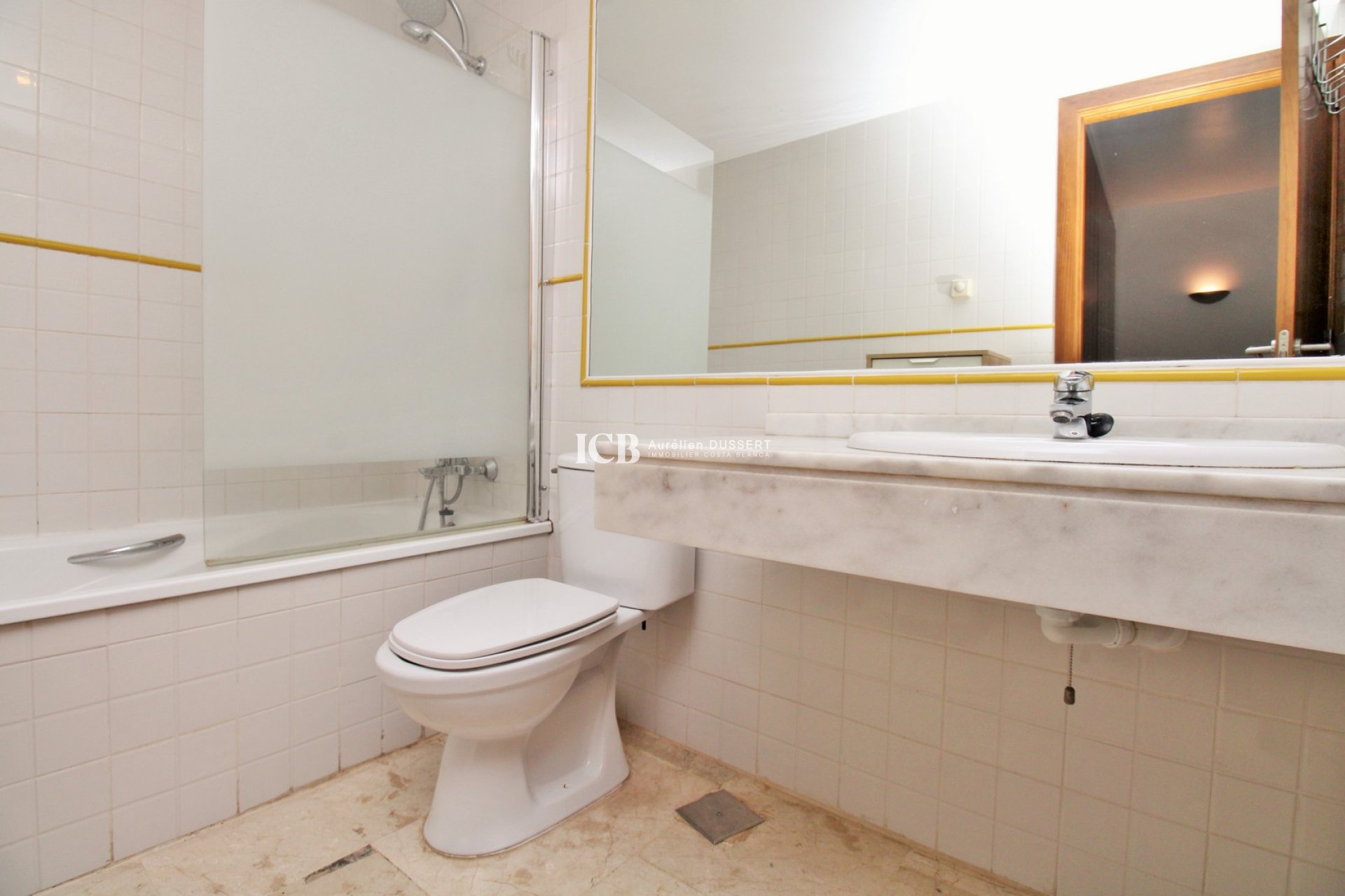 Resale - Apartment / flat -
Punta Prima - Torrevieja