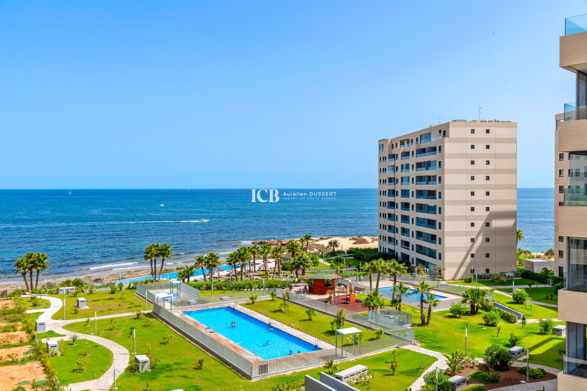 Resale - Apartment / flat -
Punta Prima - Torrevieja