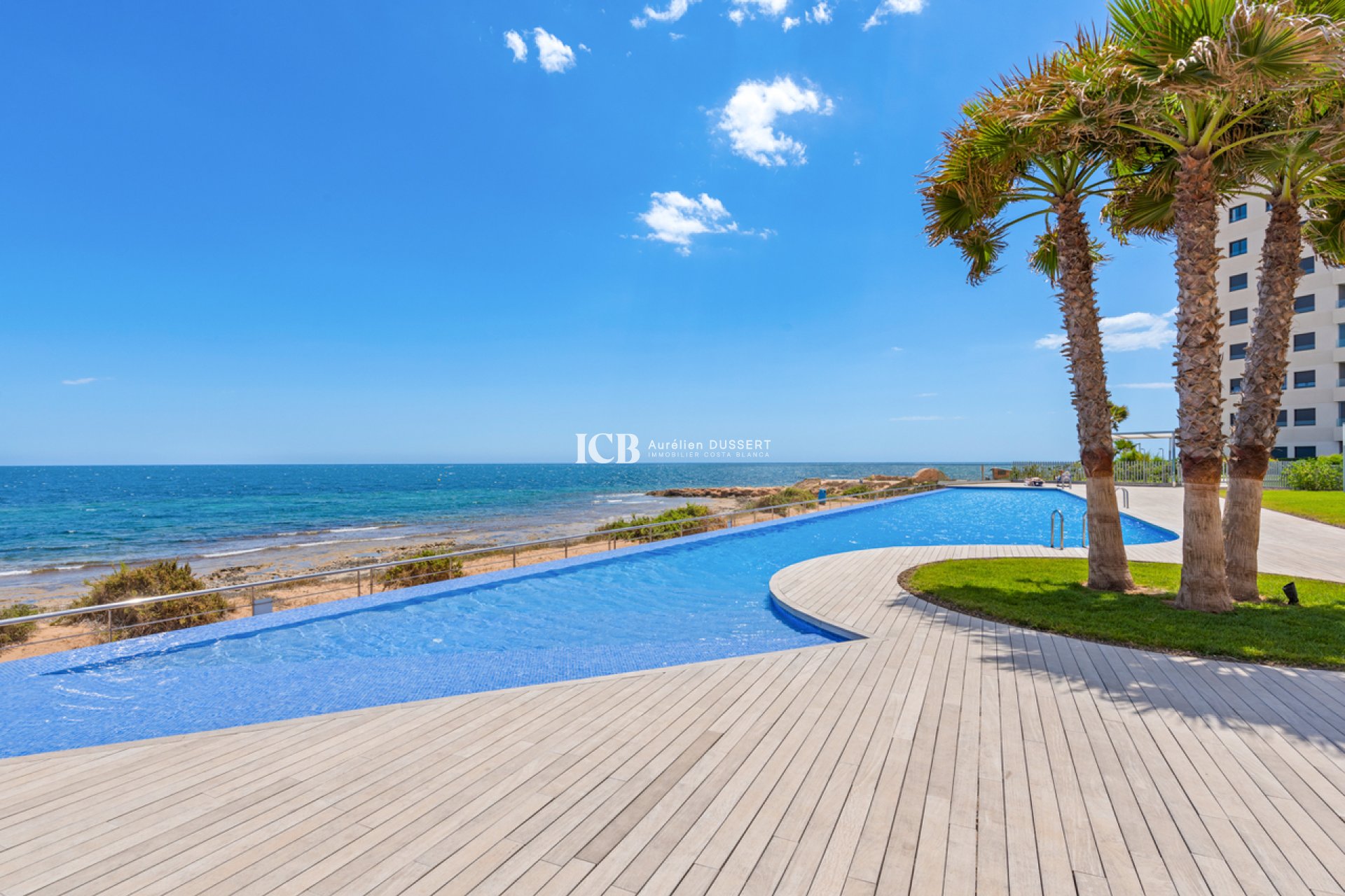 Resale - Apartment / flat -
Punta Prima - Torrevieja