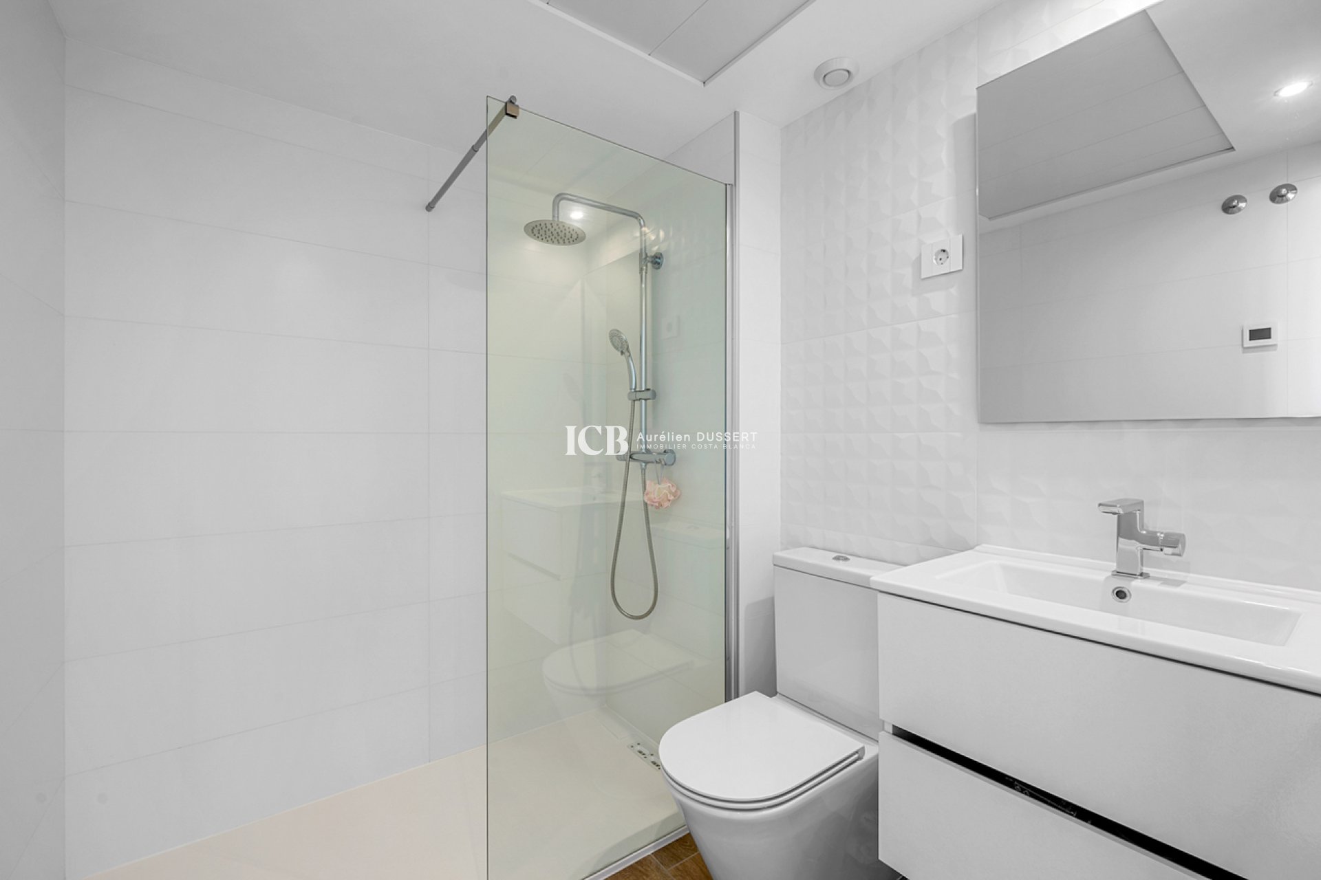 Resale - Apartment / flat -
Punta Prima - Torrevieja