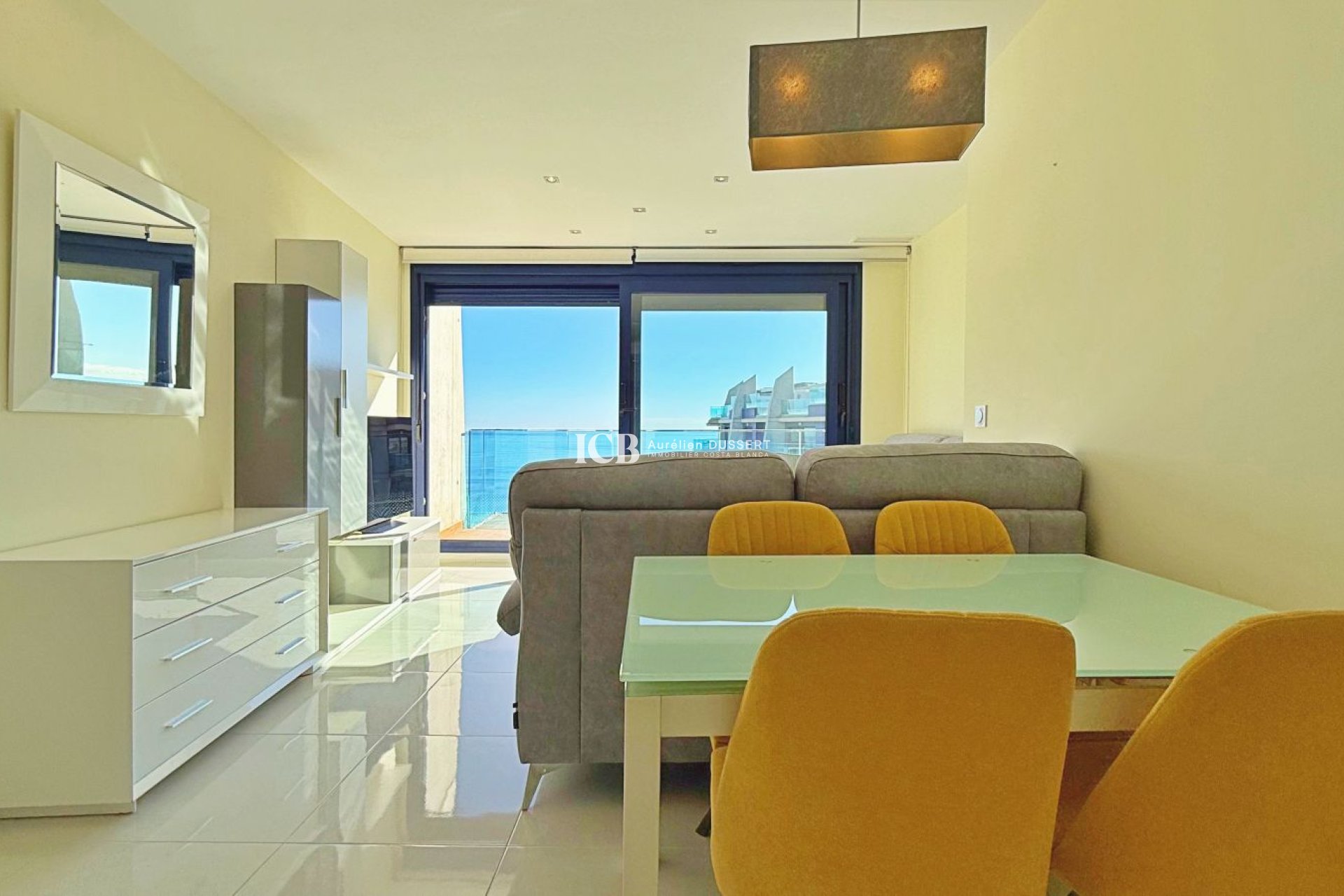 Resale - Apartment / flat -
Punta Prima - Torrevieja