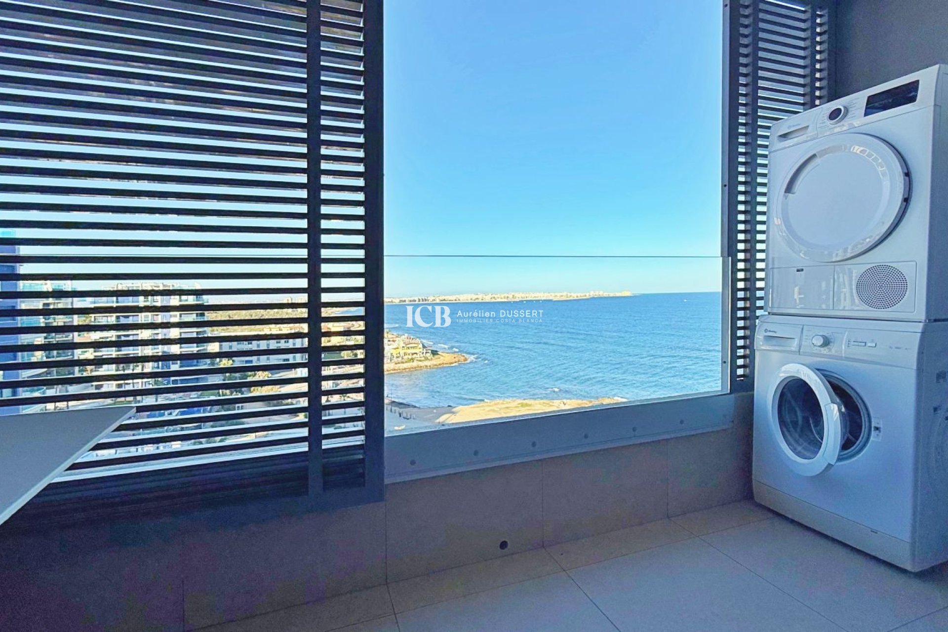 Resale - Apartment / flat -
Punta Prima - Torrevieja