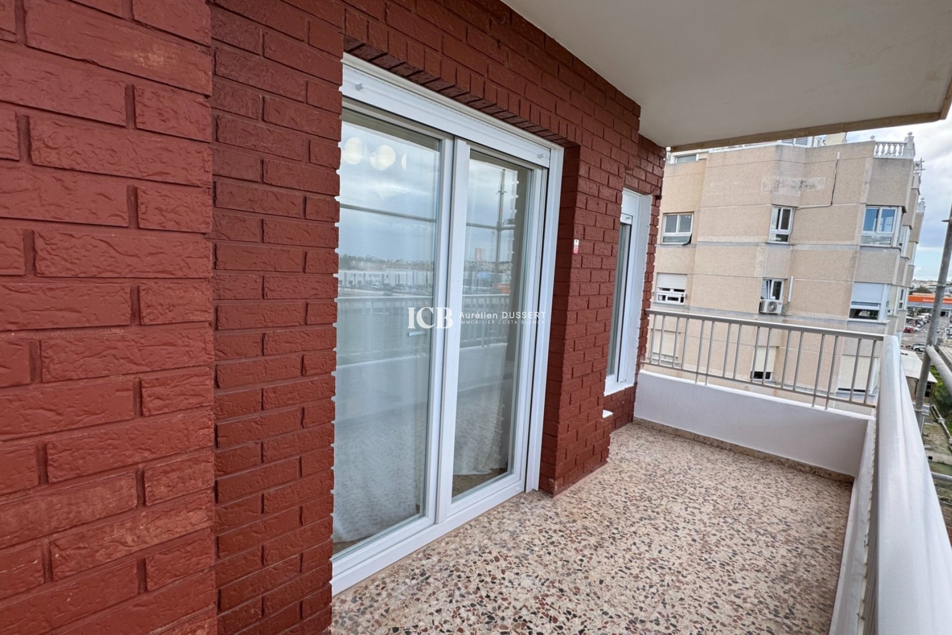 Resale - Apartment / flat -
Punta Prima - Torrevieja