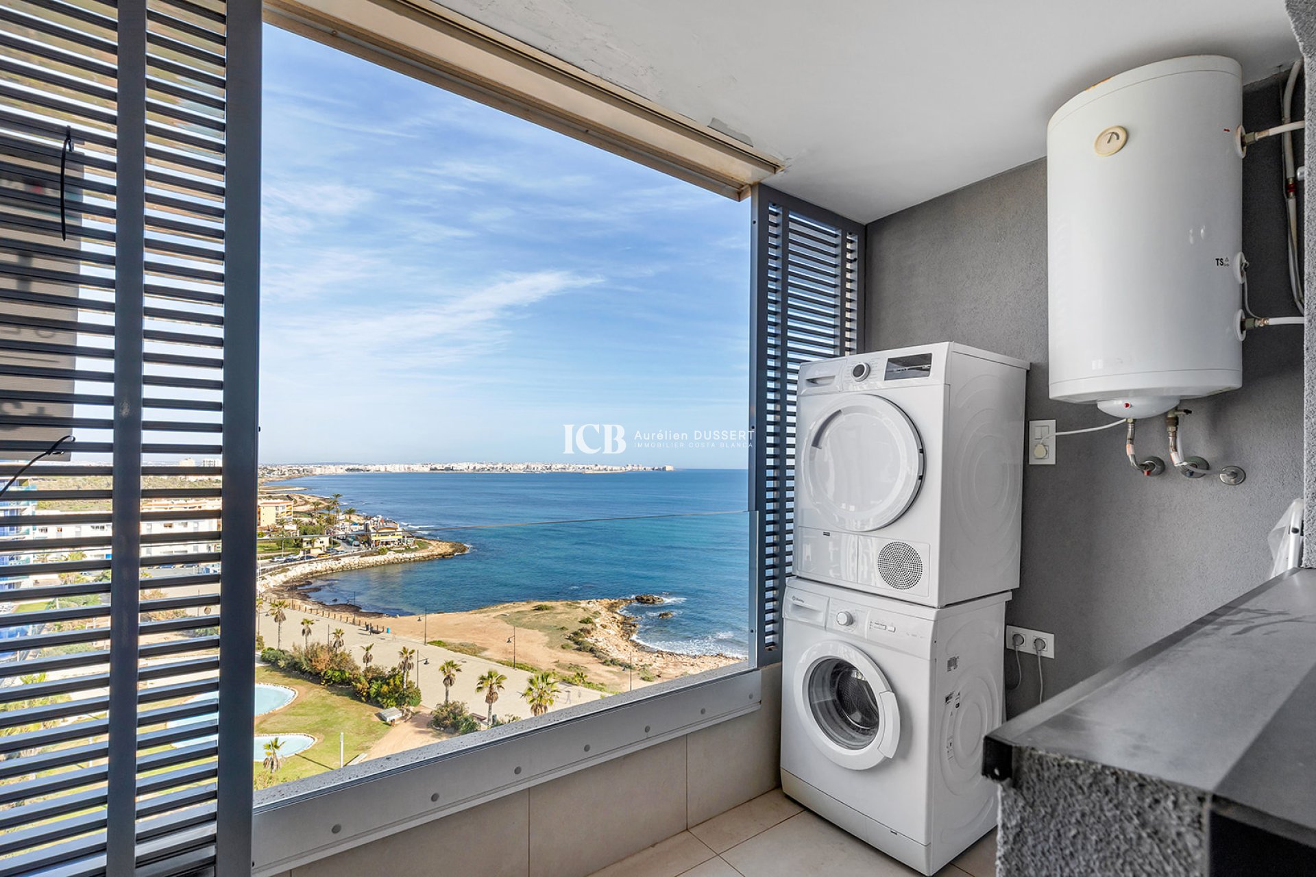 Resale - Apartment / flat -
Punta Prima - Torrevieja