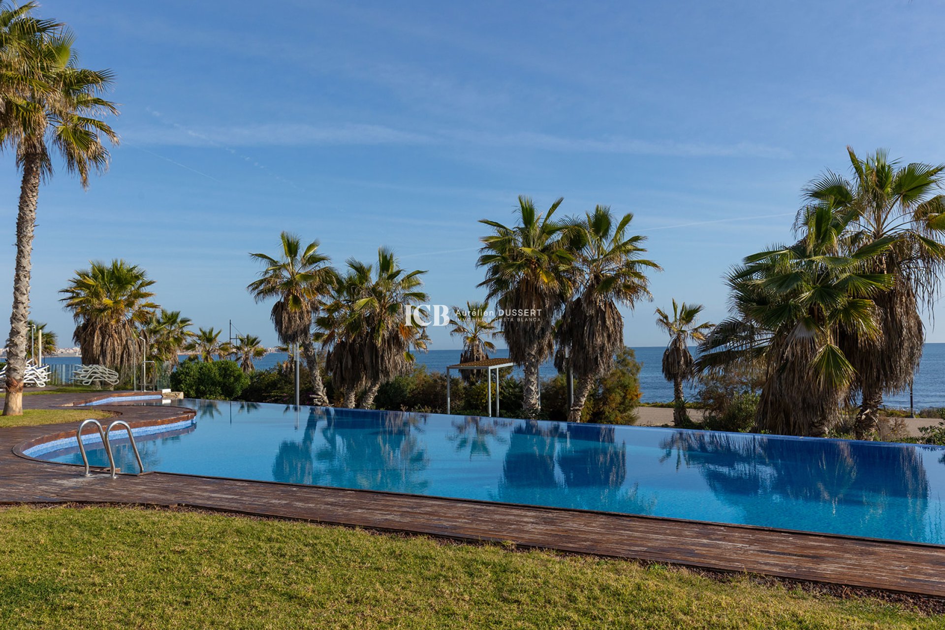 Resale - Apartment / flat -
Punta Prima - Torrevieja