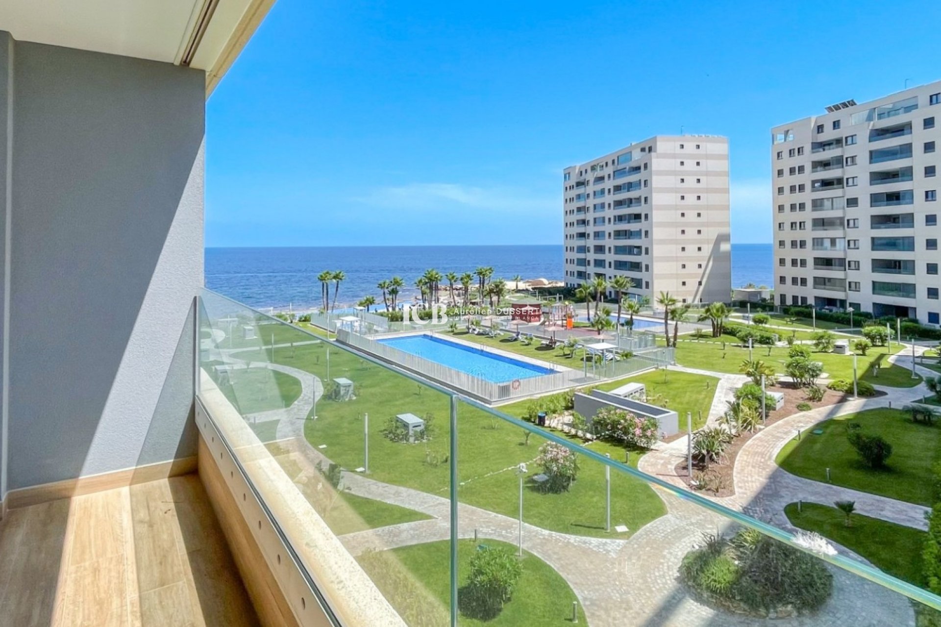 Resale - Apartment / flat -
Punta Prima - Torrevieja
