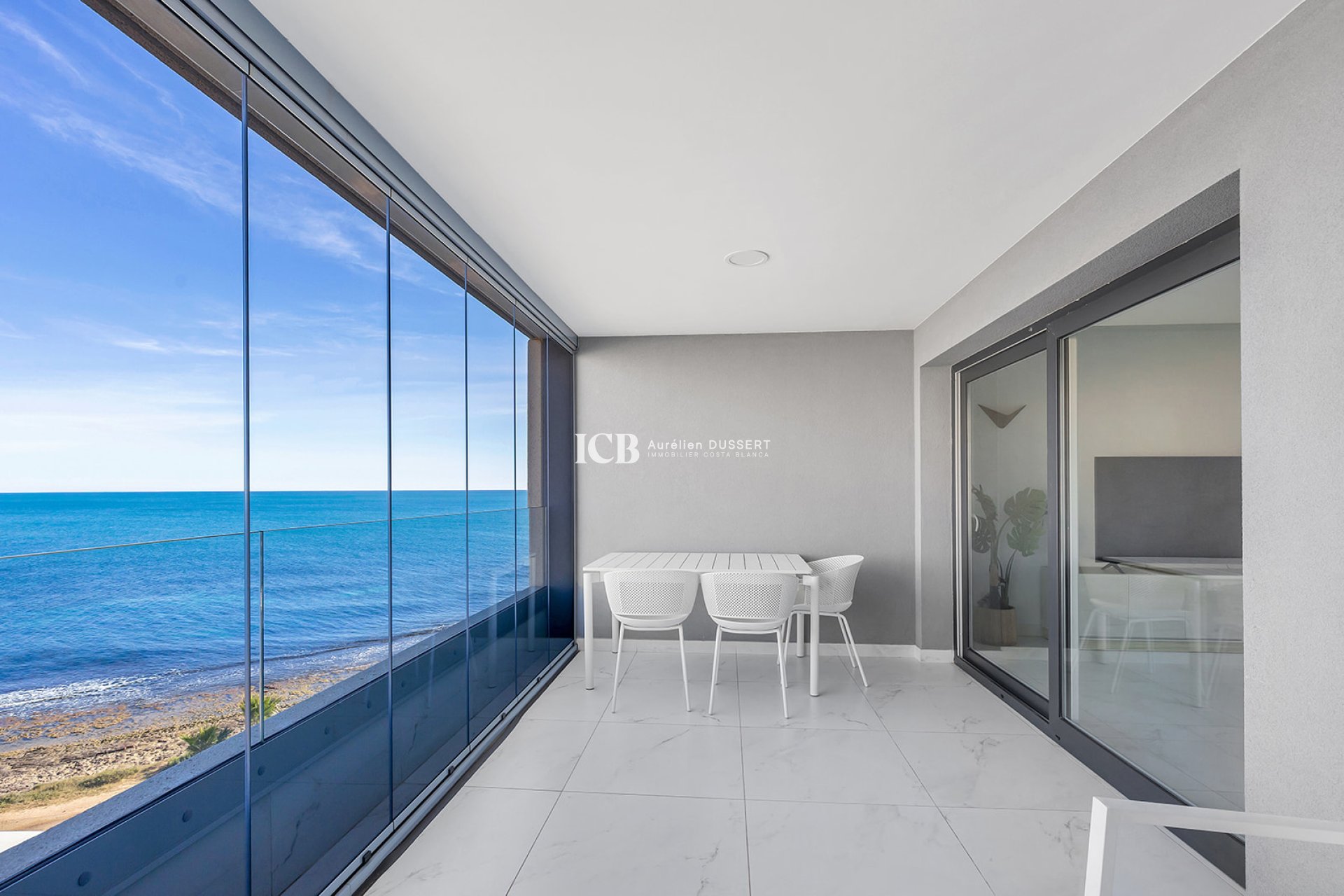 Resale - Apartment / flat -
Punta Prima - Torrevieja