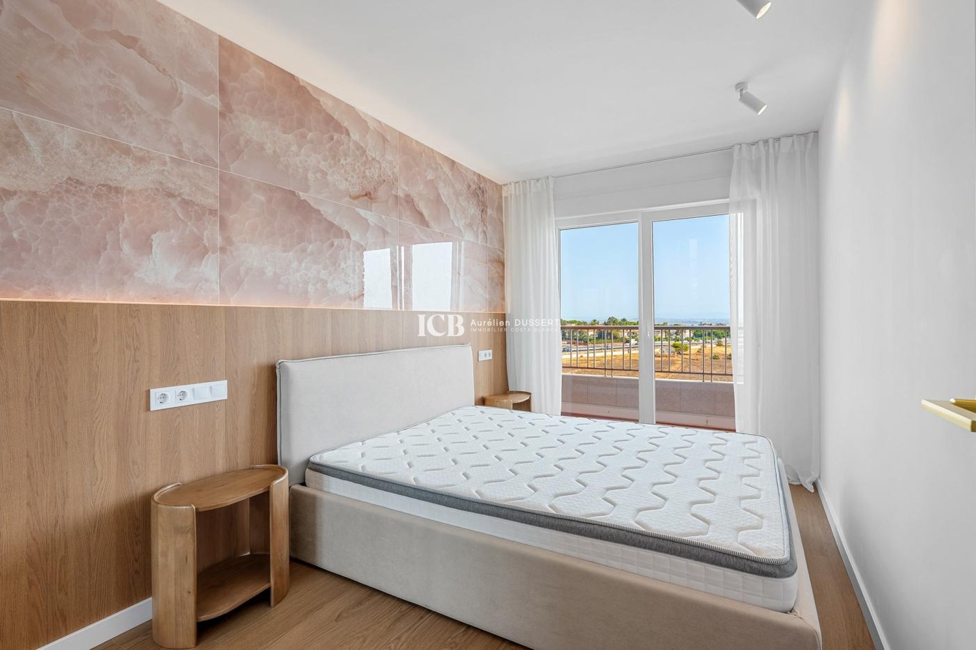 Resale - Apartment / flat -
Punta Prima - Torrevieja