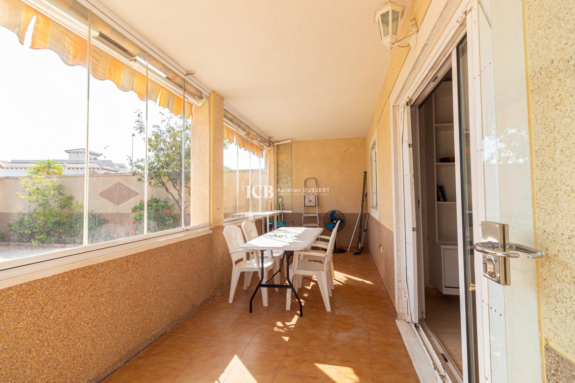 Resale - Apartment / flat -
Punta Prima - Torrevieja