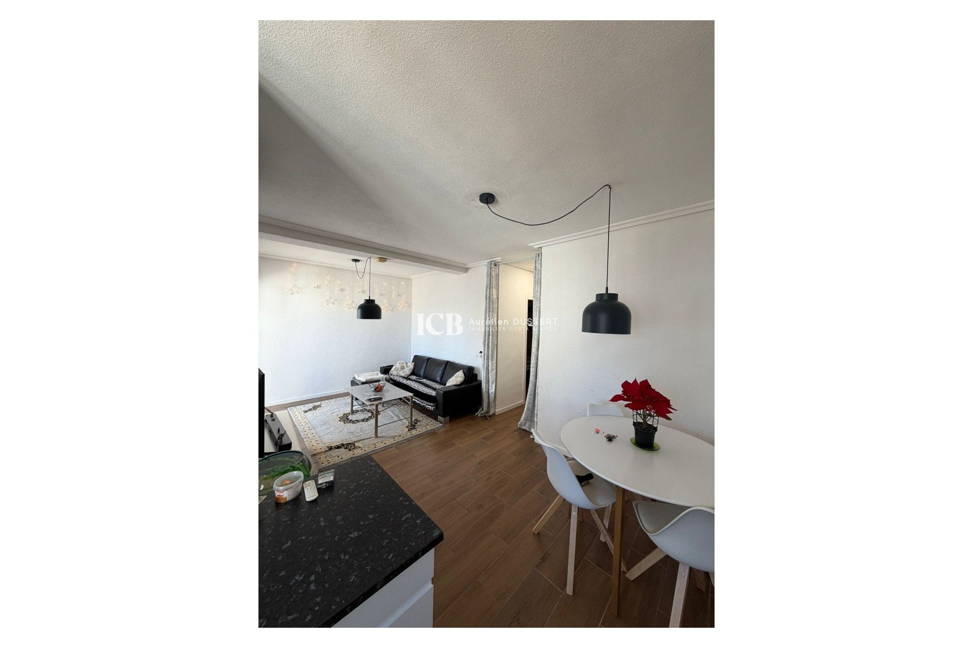 Resale - Apartment / flat -
Punta Prima - Torrevieja