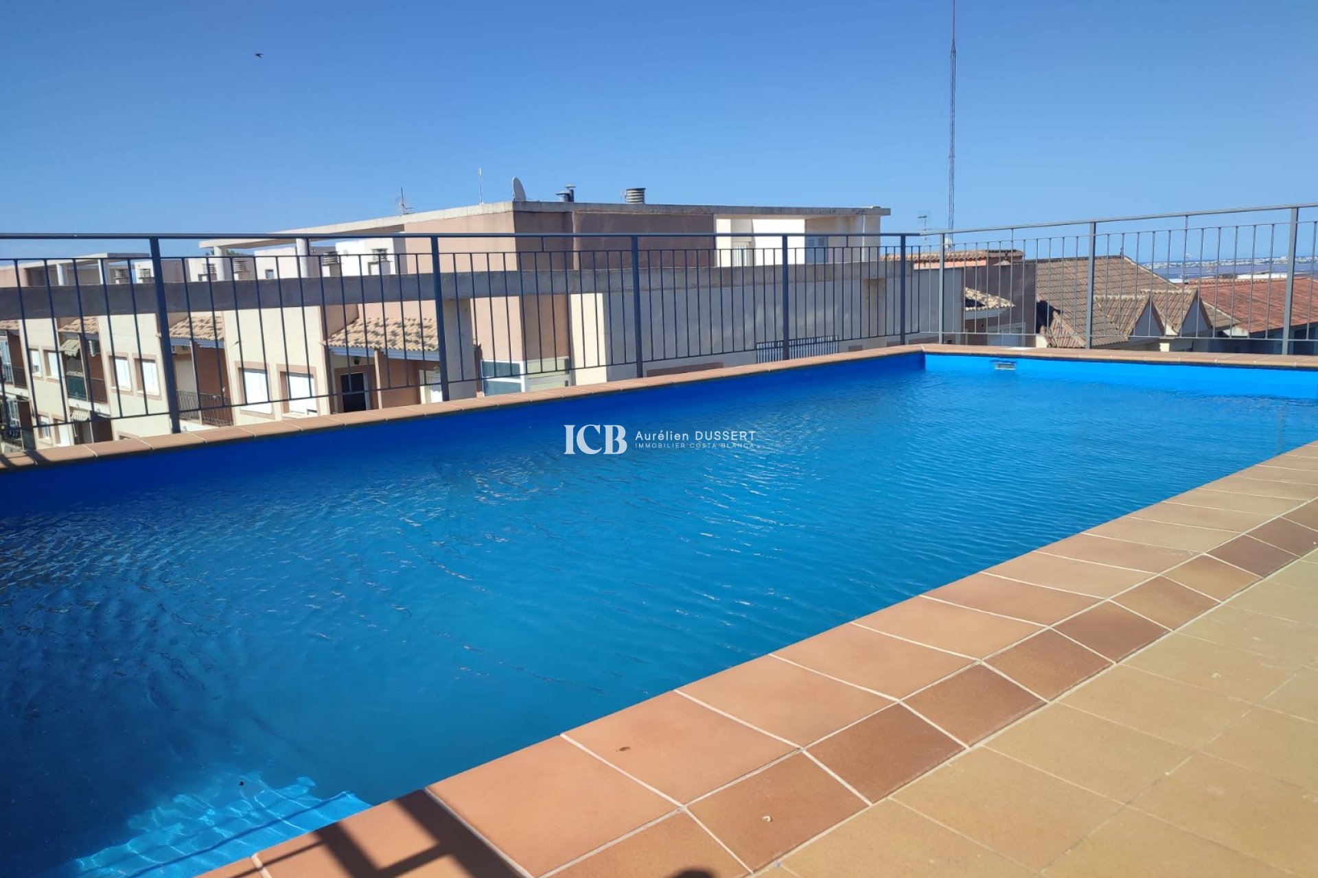 Resale - Apartment / flat -
San Miguel de Salinas - Centro