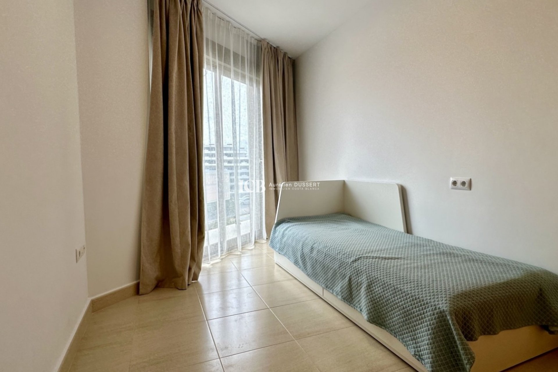 Resale - Apartment / flat -
San Miguel de Salinas - Centro