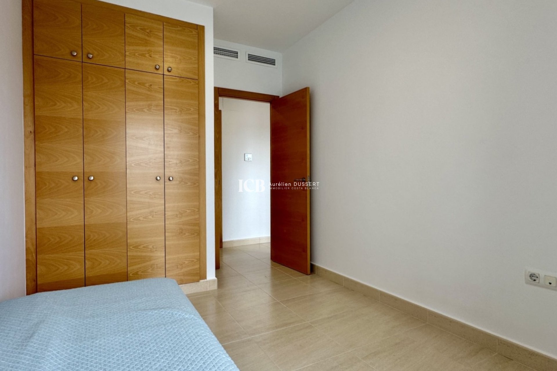 Resale - Apartment / flat -
San Miguel de Salinas - Centro