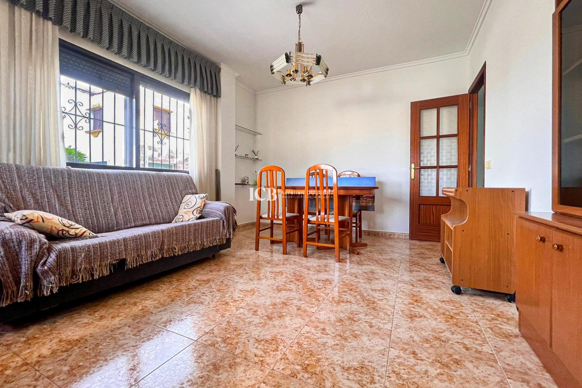 Resale - Apartment / flat -
San Miguel de Salinas - Pueblo