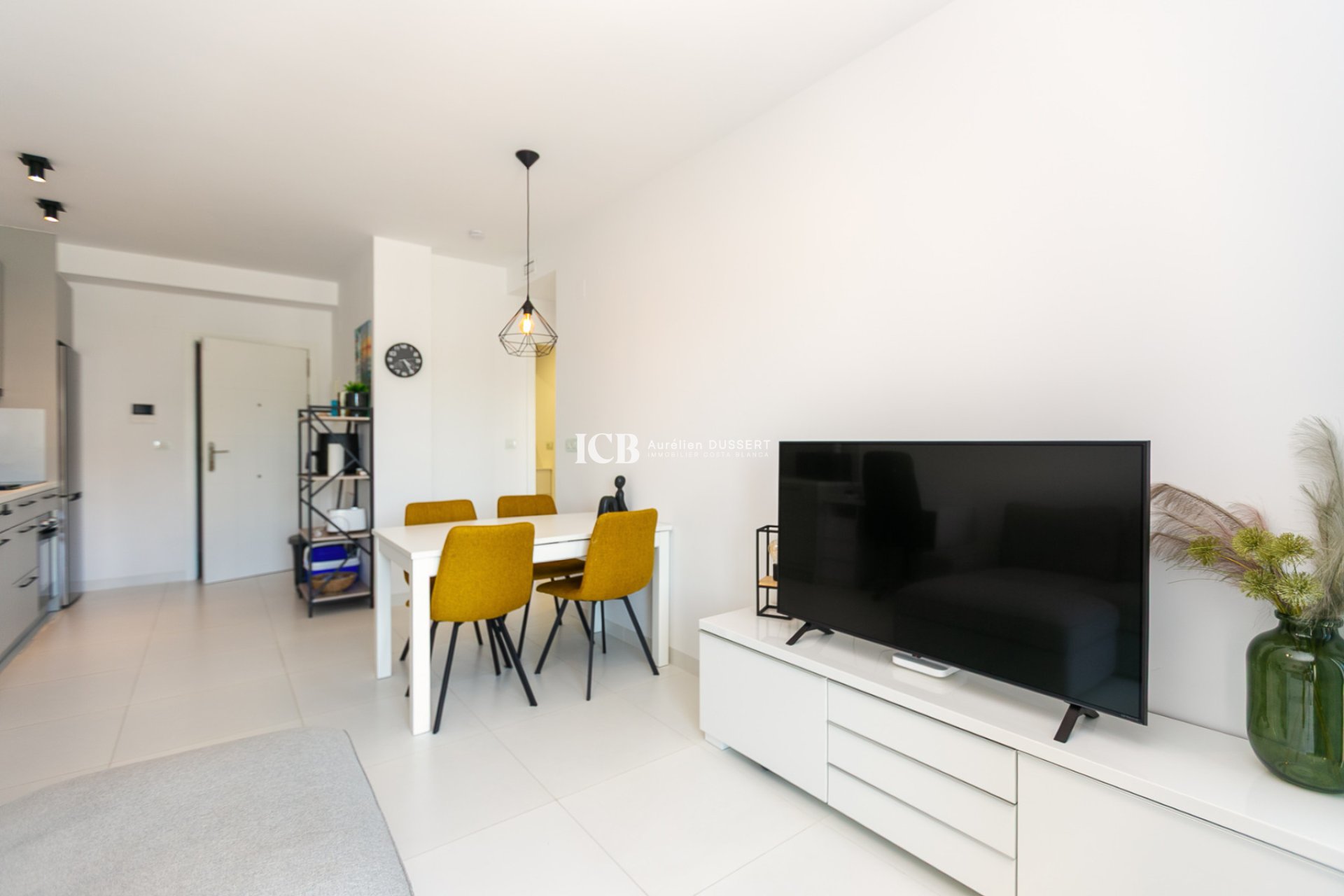Resale - Apartment / flat -
San Miguel de Salinas - Pueblo