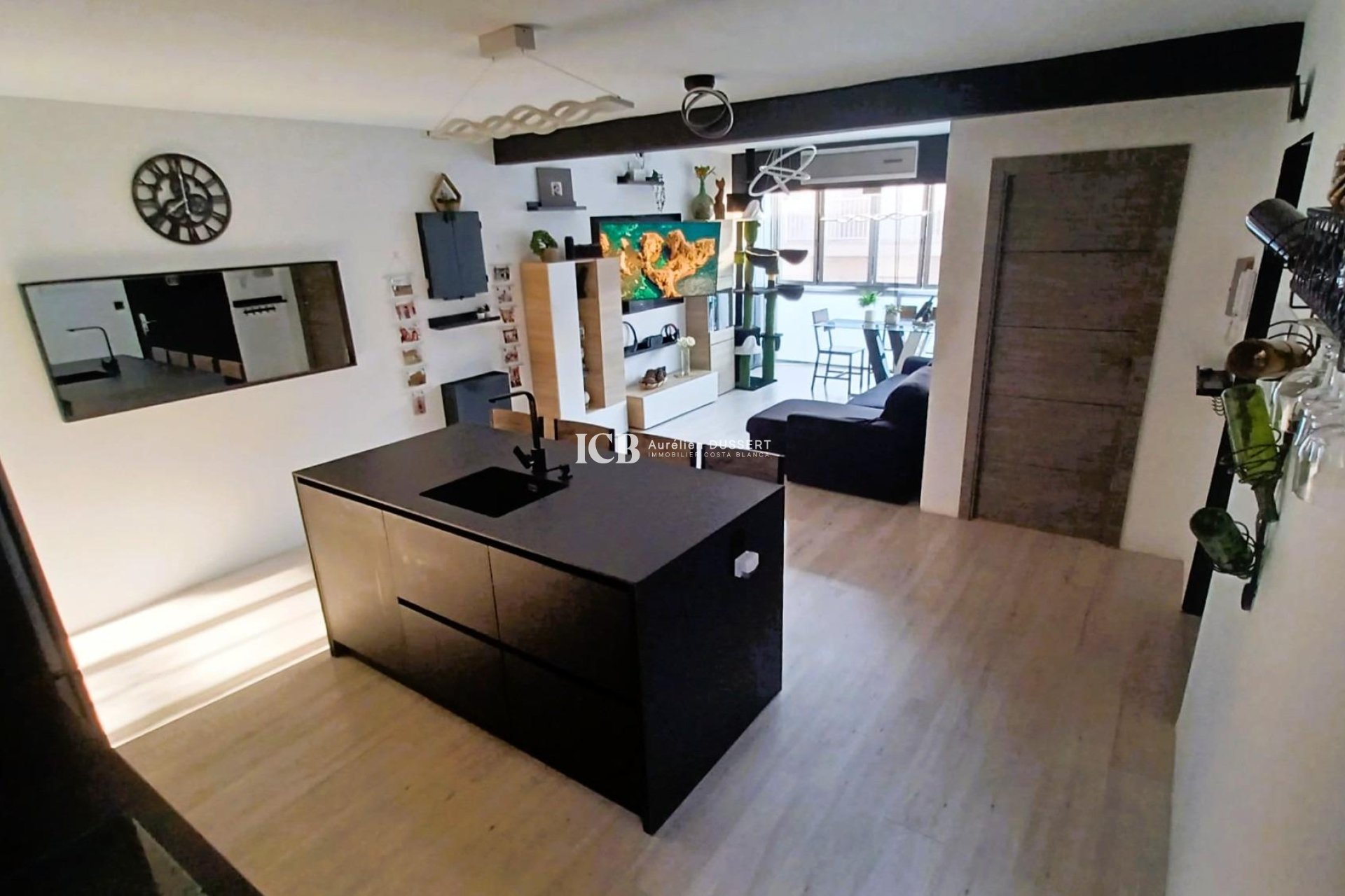 Resale - Apartment / flat -
Torre de la Horadada