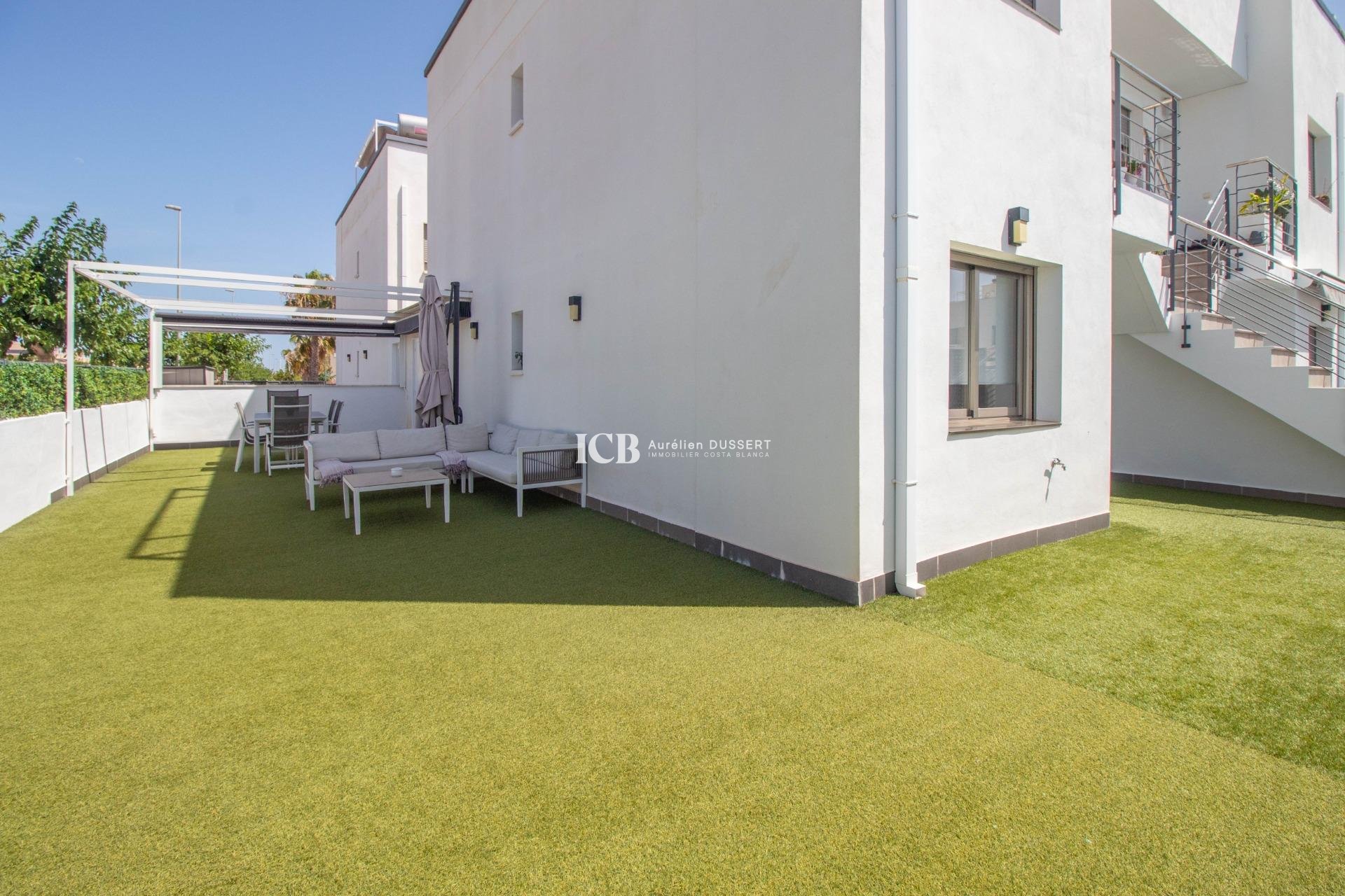 Resale - Apartment / flat -
Torre de la Horadada