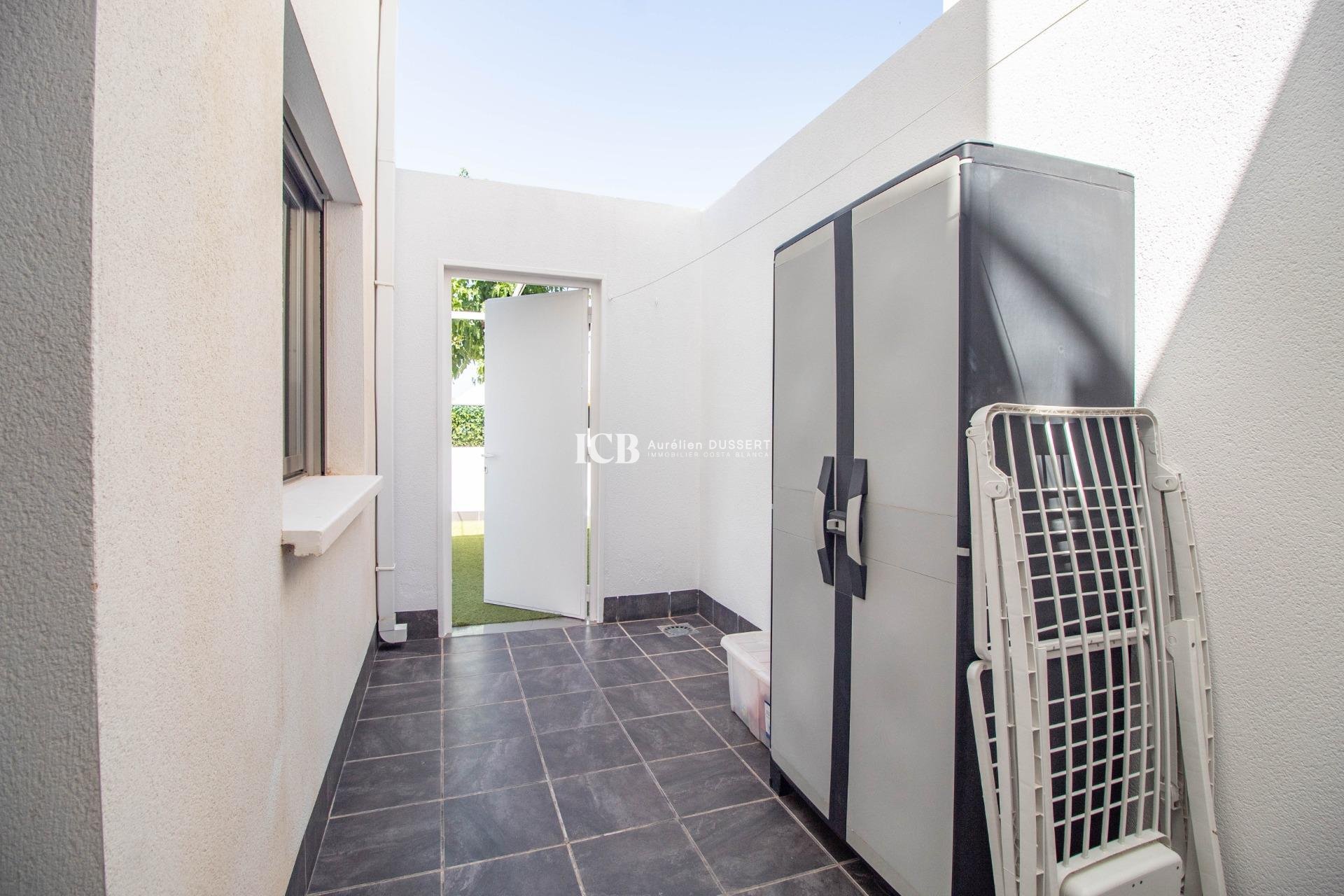 Resale - Apartment / flat -
Torre de la Horadada