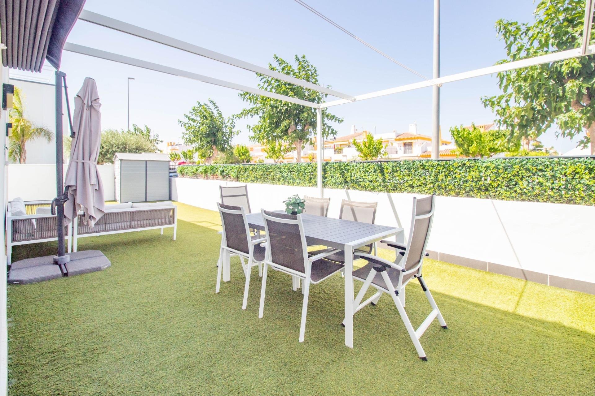 Resale - Apartment / flat -
Torre de la Horadada