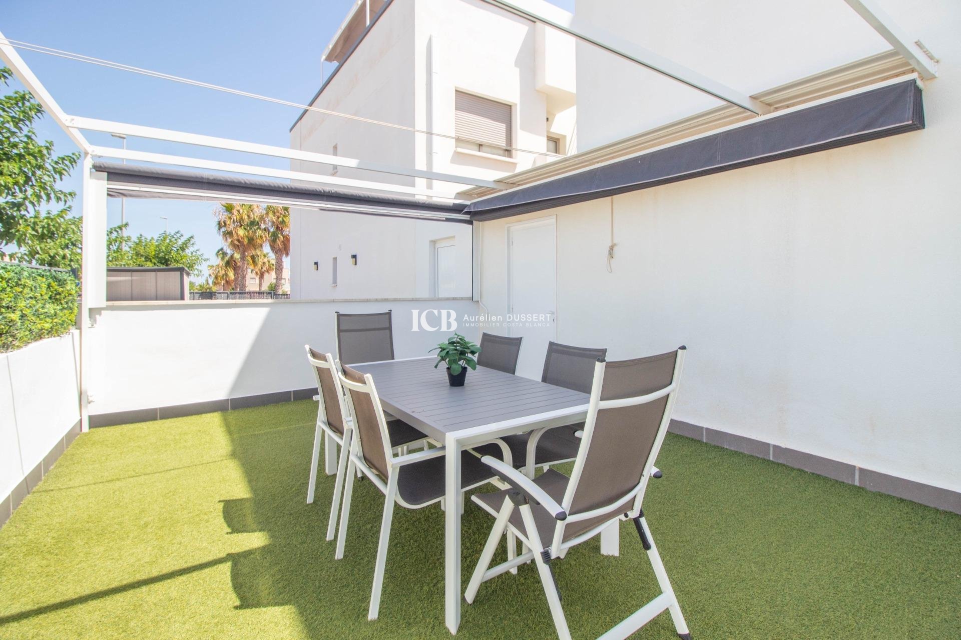 Resale - Apartment / flat -
Torre de la Horadada