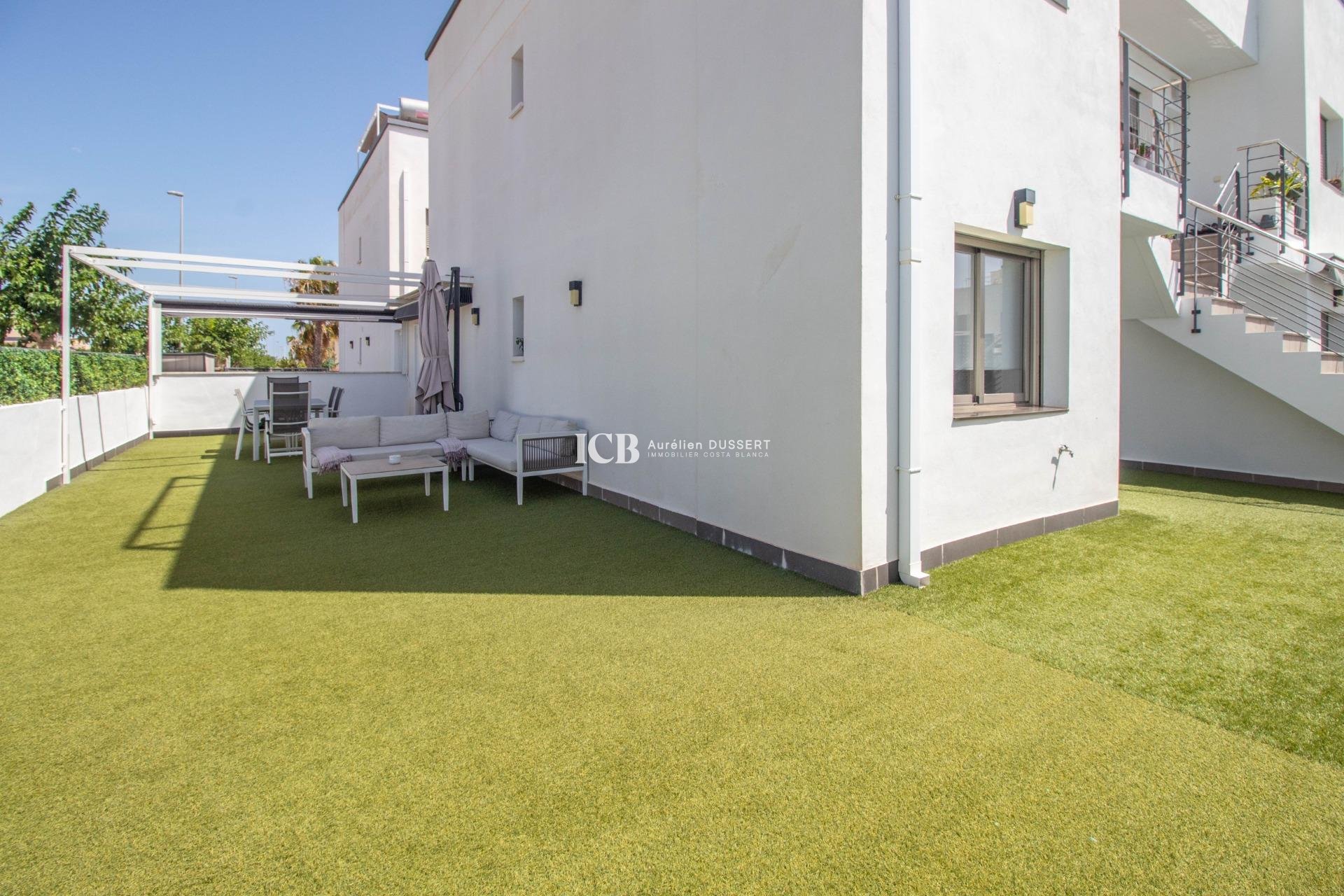 Resale - Apartment / flat -
Torre de la Horadada
