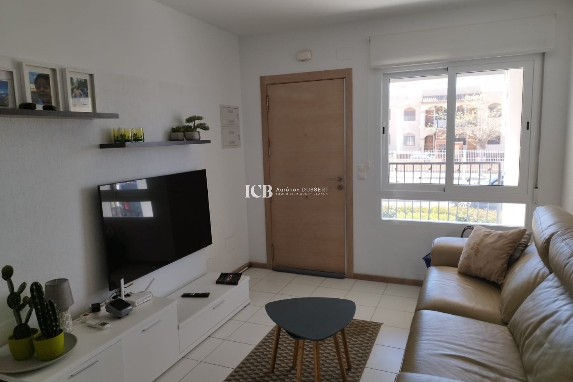 Resale - Apartment / flat -
Torrevieja - Aguas Nuevas