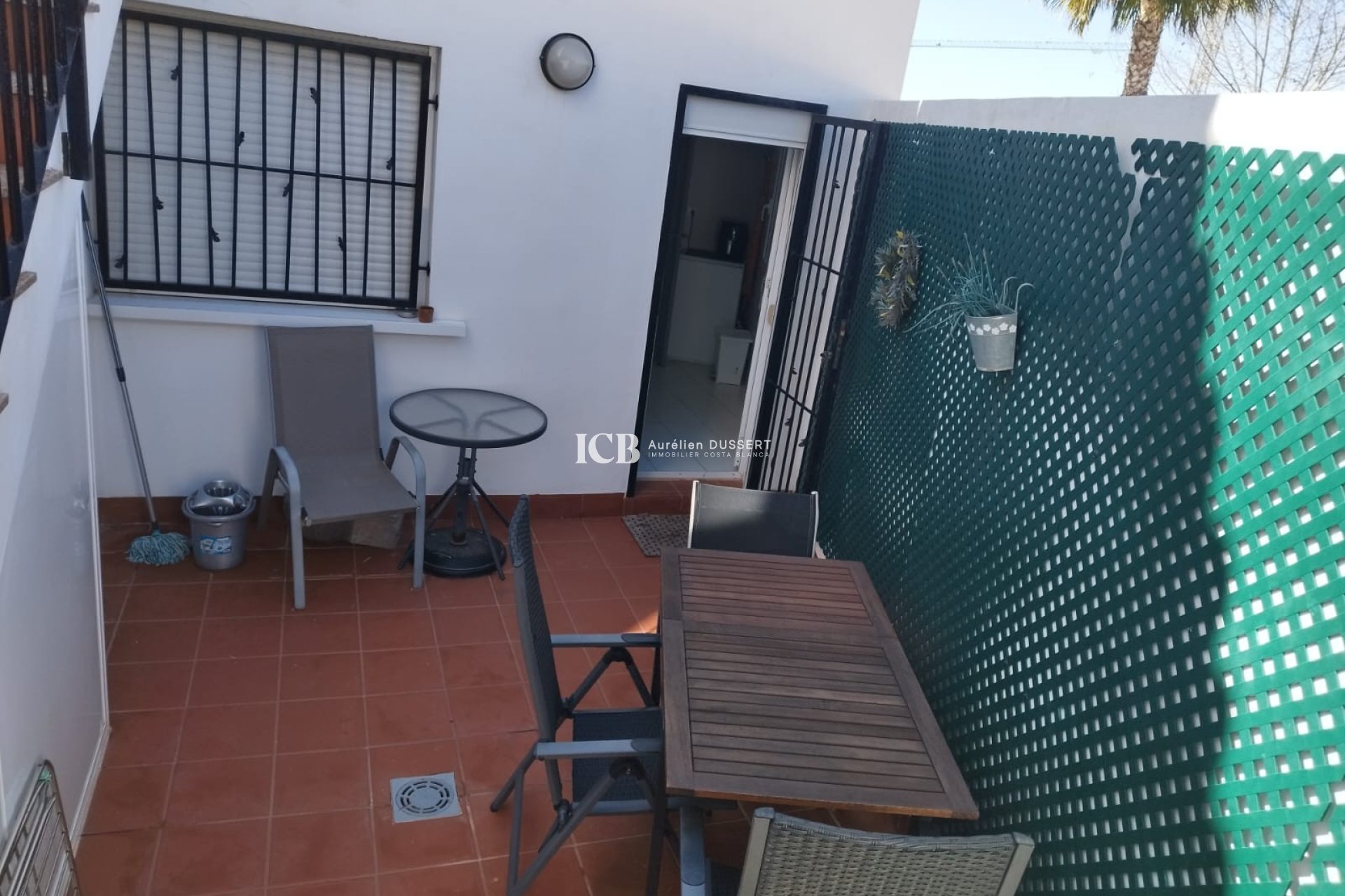 Resale - Apartment / flat -
Torrevieja - Aguas Nuevas