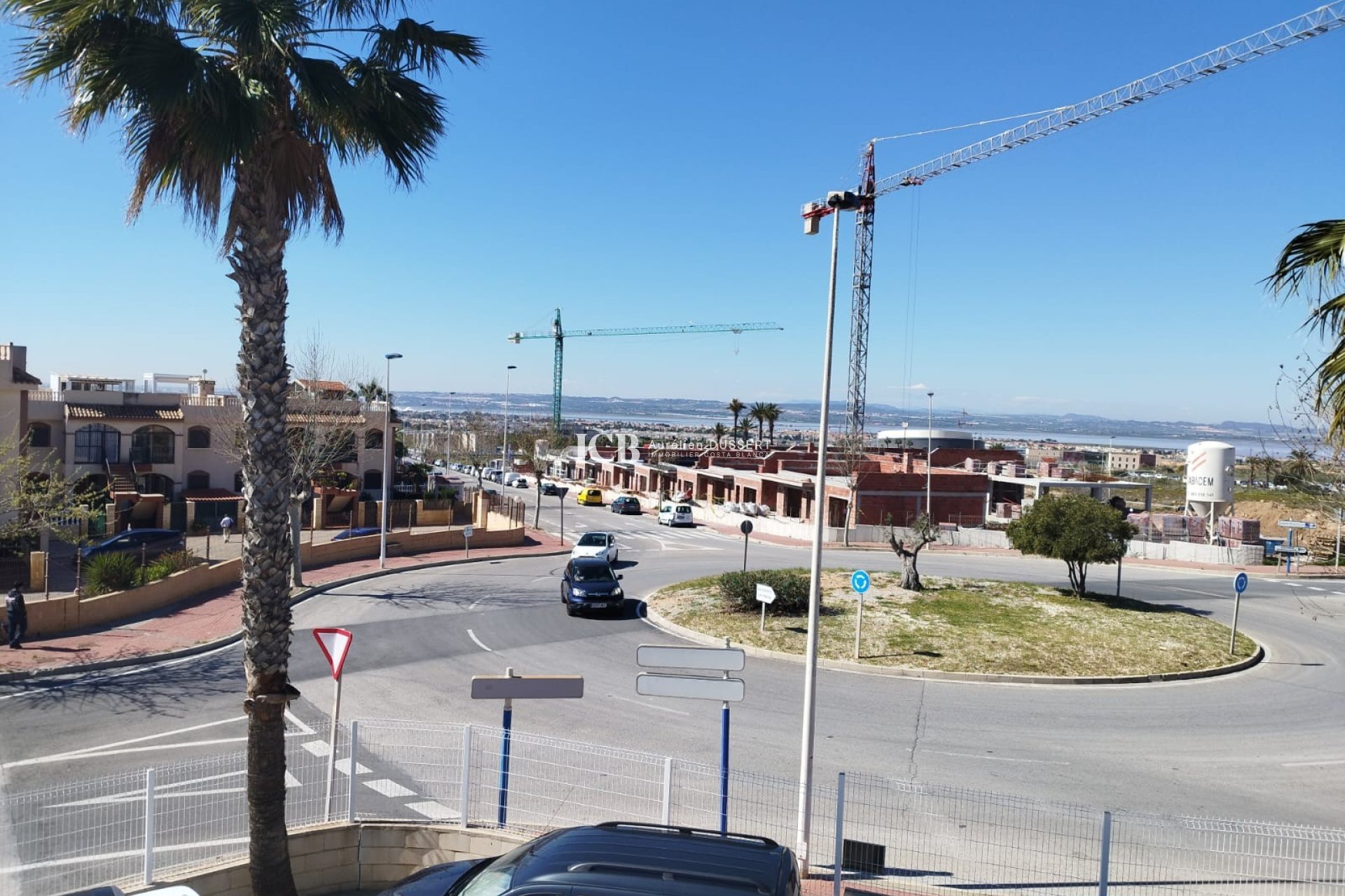 Resale - Apartment / flat -
Torrevieja - Aguas Nuevas