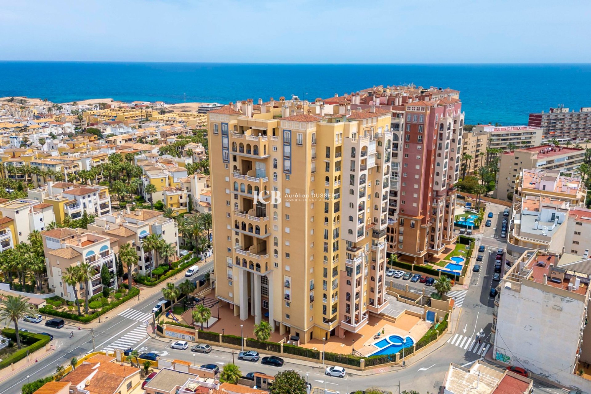 Resale - Apartment / flat -
Torrevieja - Aldea del mar