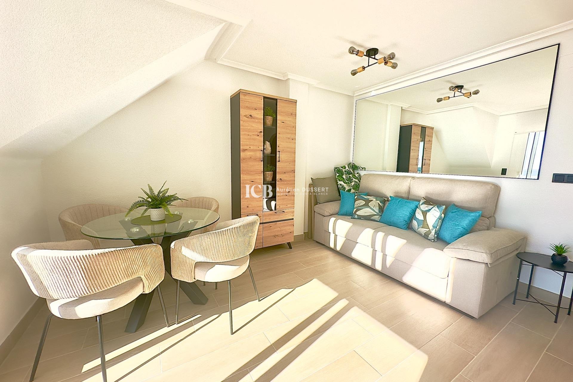 Resale - Apartment / flat -
Torrevieja - Cabo cervera