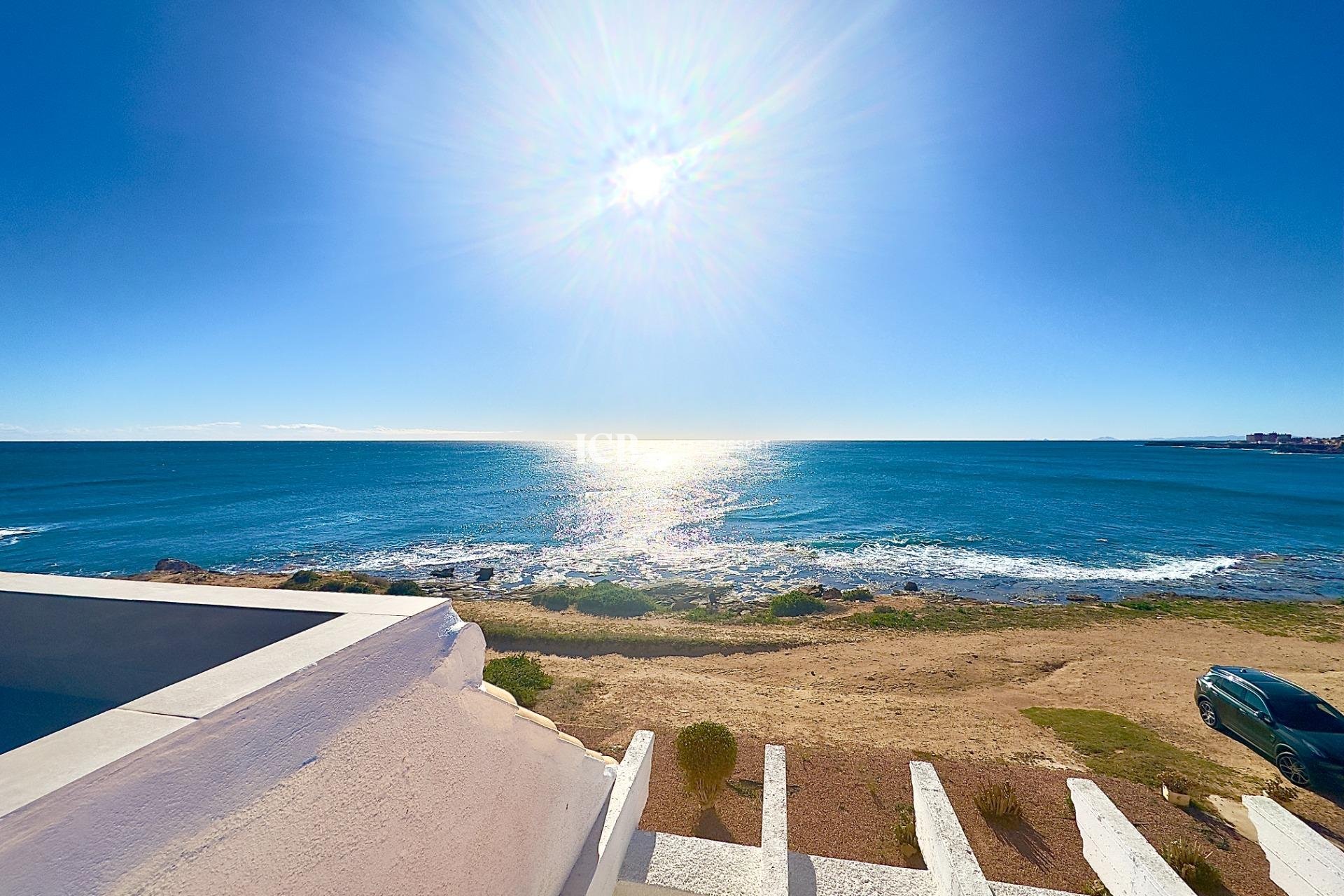 Resale - Apartment / flat -
Torrevieja - Cabo cervera