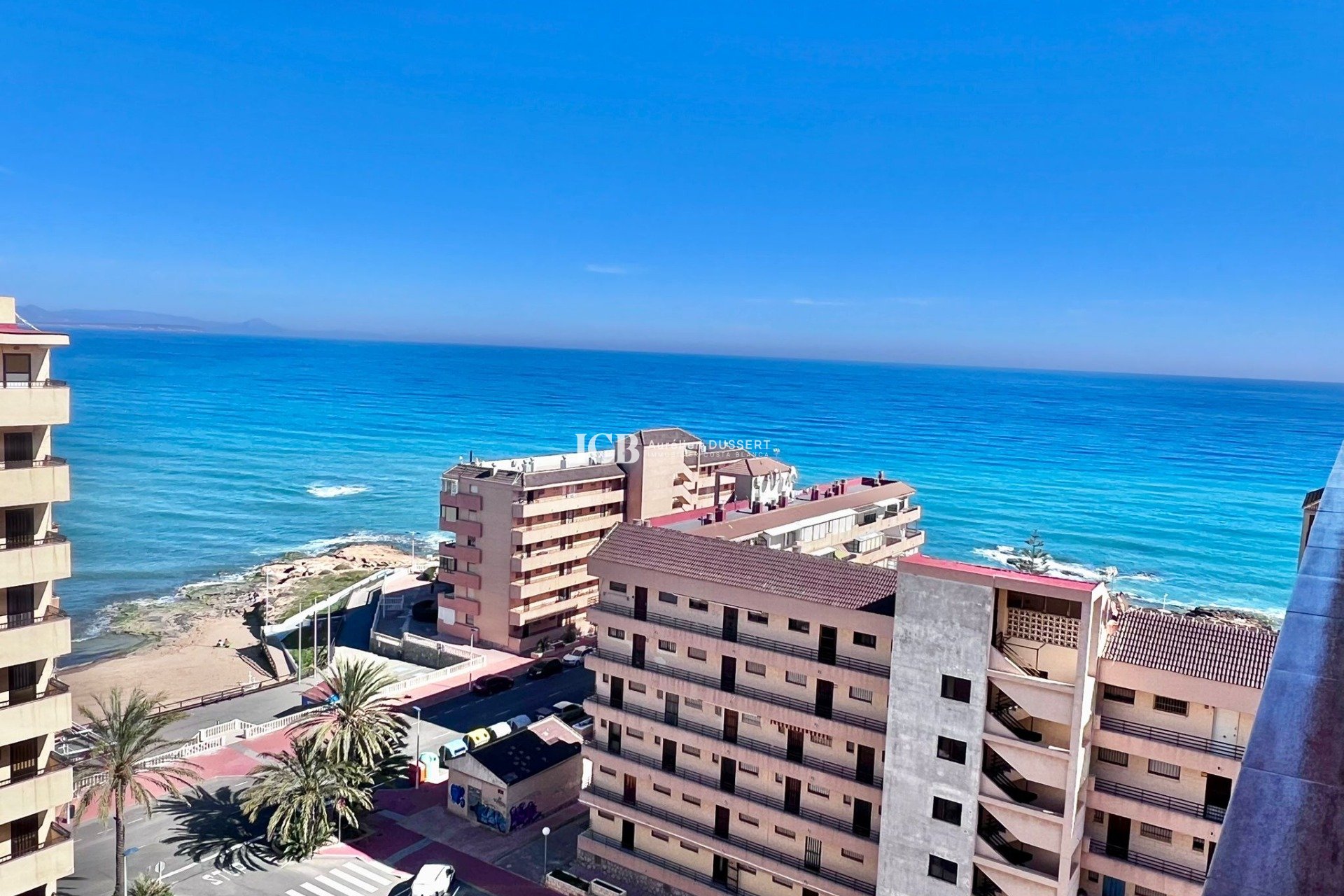 Resale - Apartment / flat -
Torrevieja - Cabo cervera